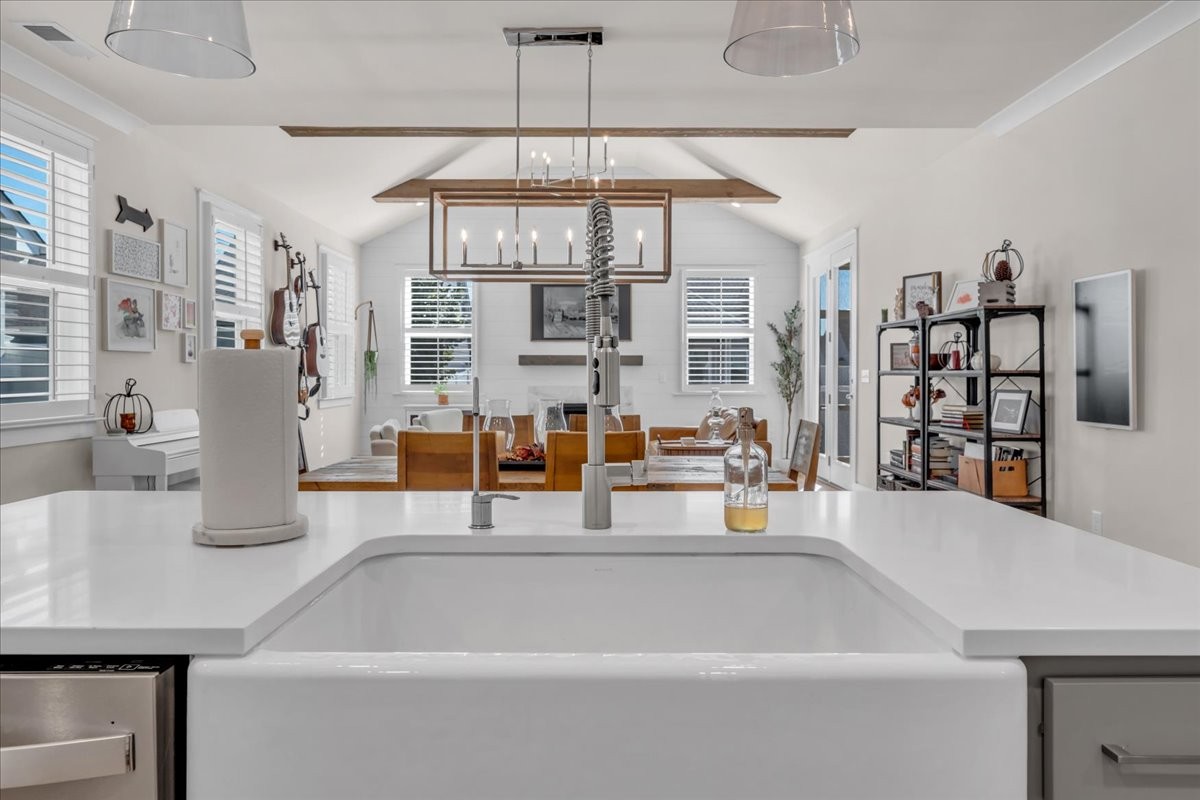 5116 Bridgemore Blvd