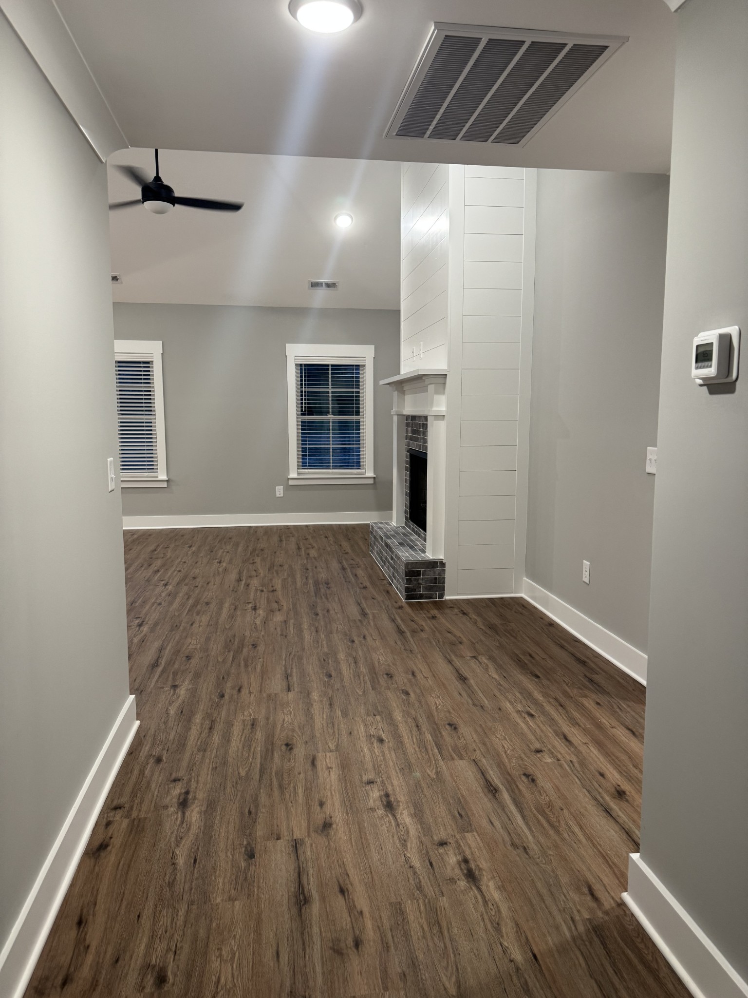 83 Copperas Creek Falls Rd