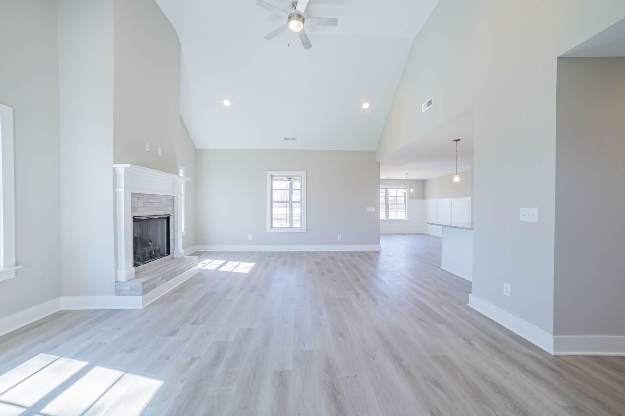 83 Copperas Creek Falls Rd