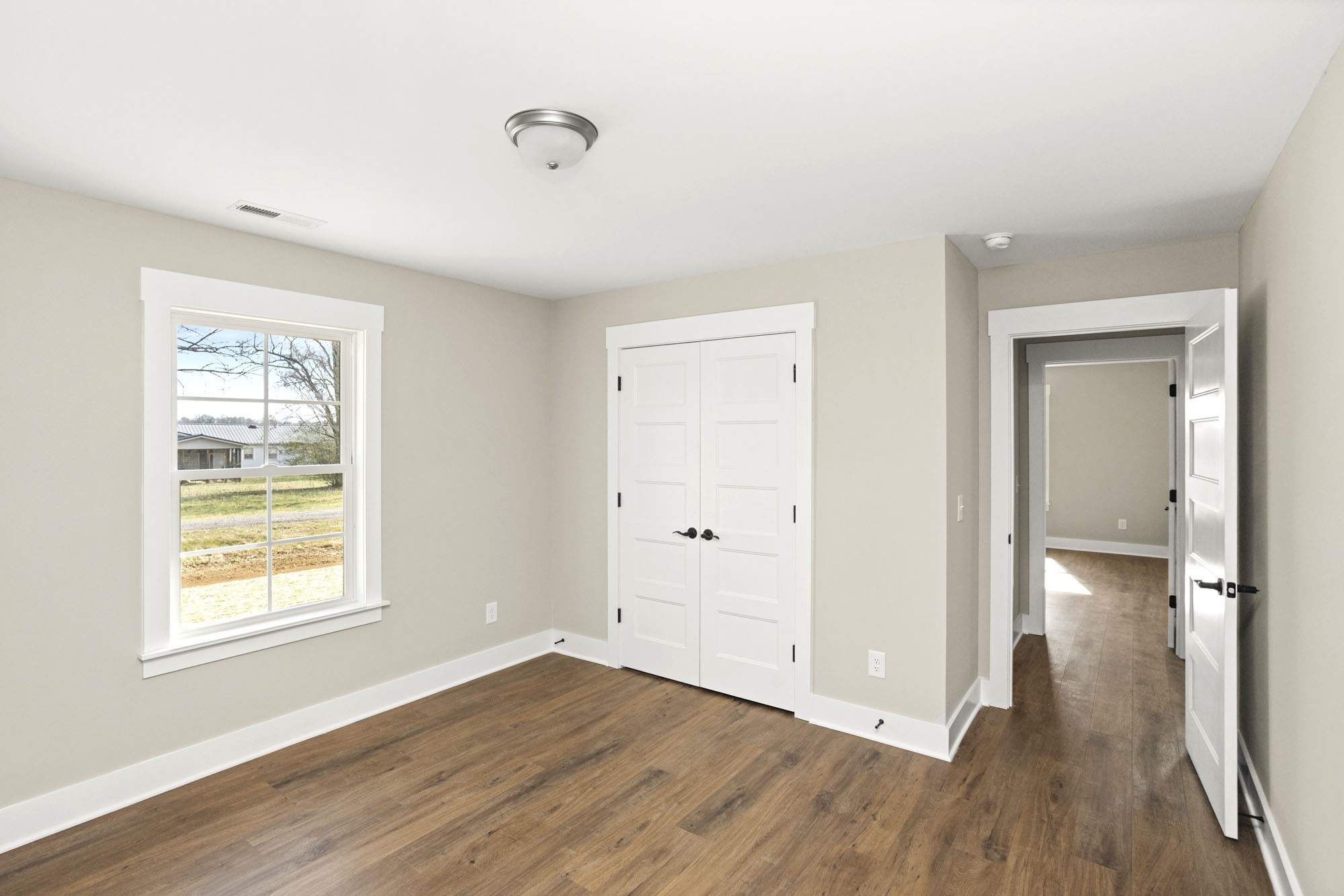 381 Copperas Creek Rd