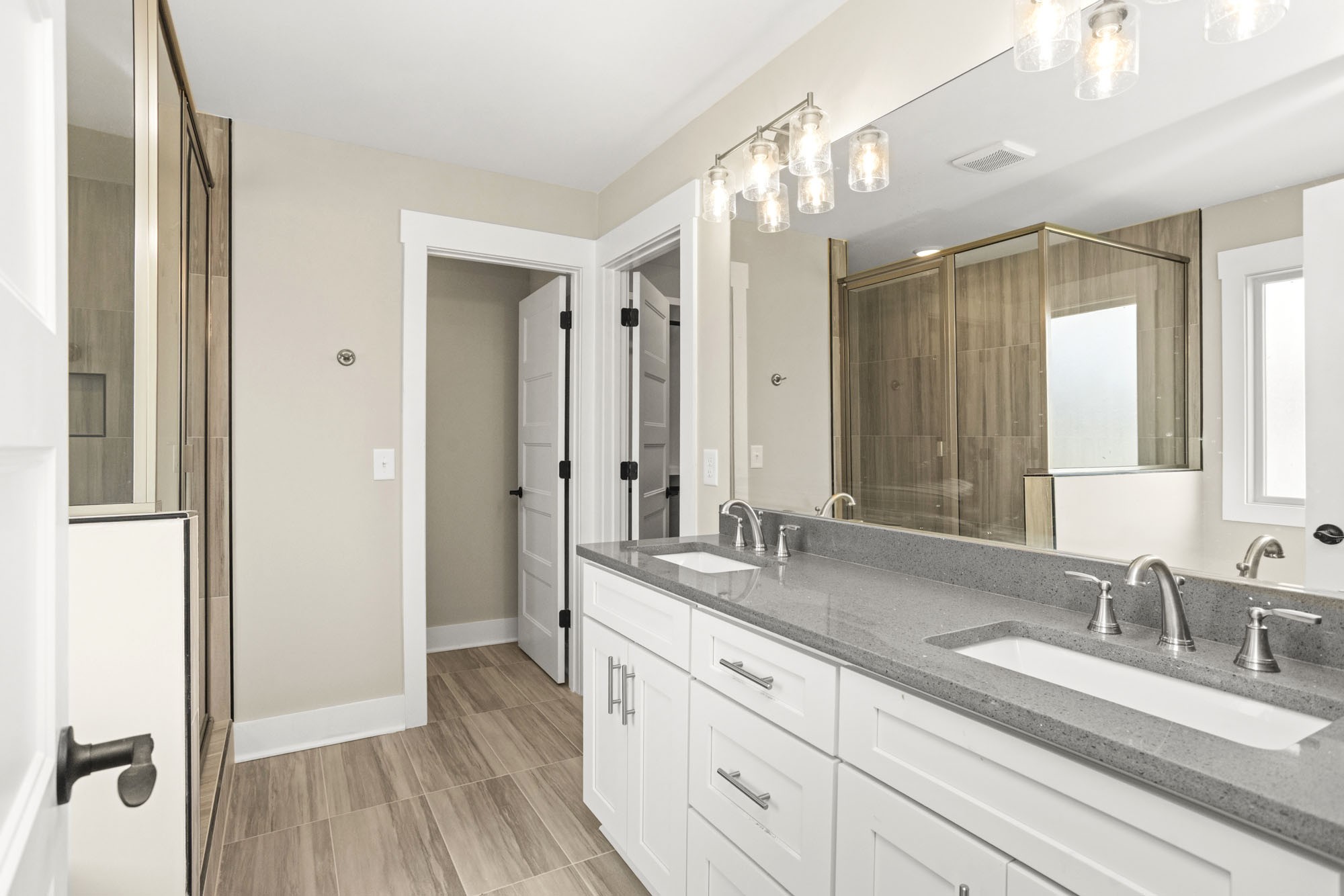 381 Copperas Creek Rd