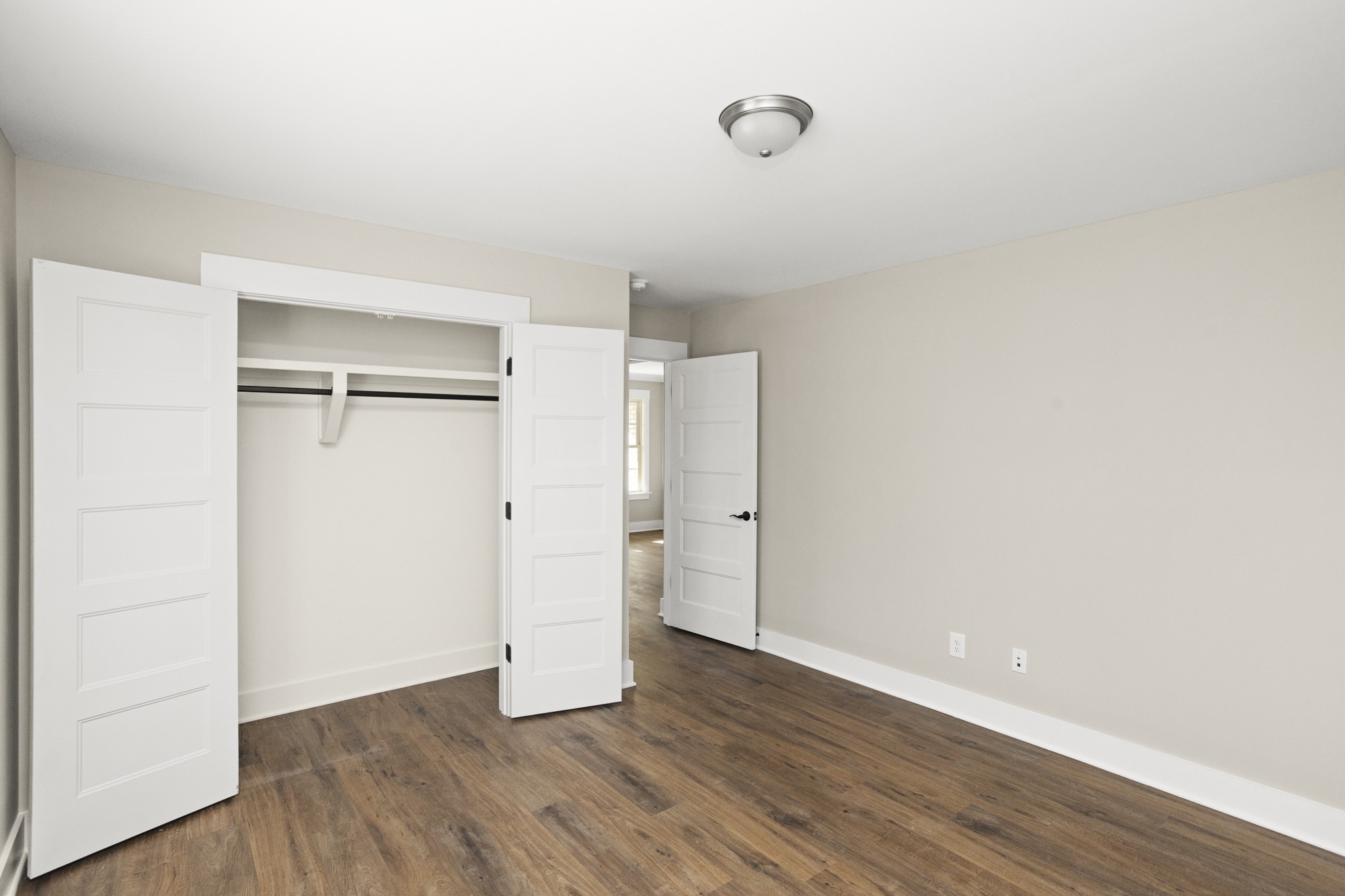 381 Copperas Creek Rd