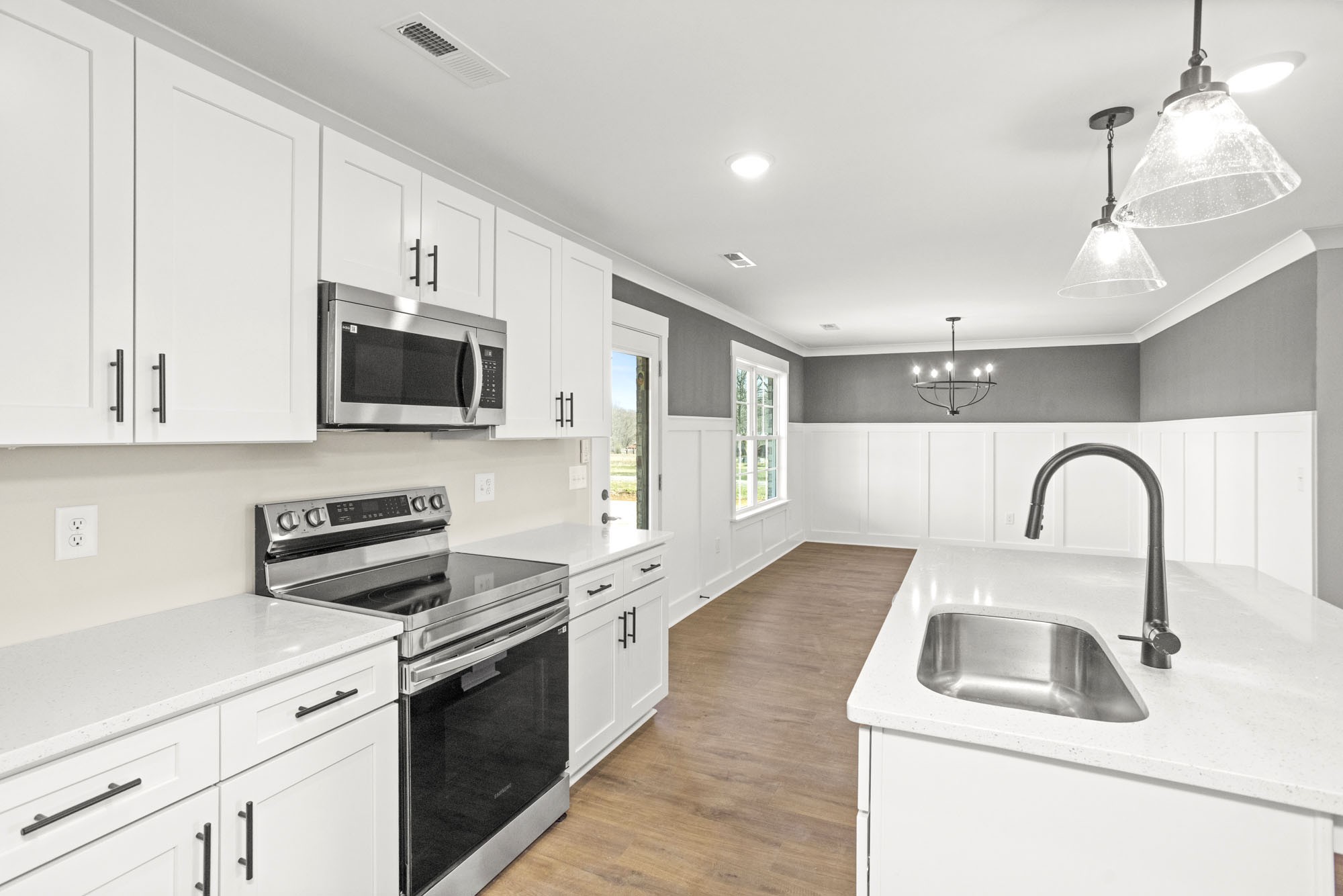 381 Copperas Creek Rd