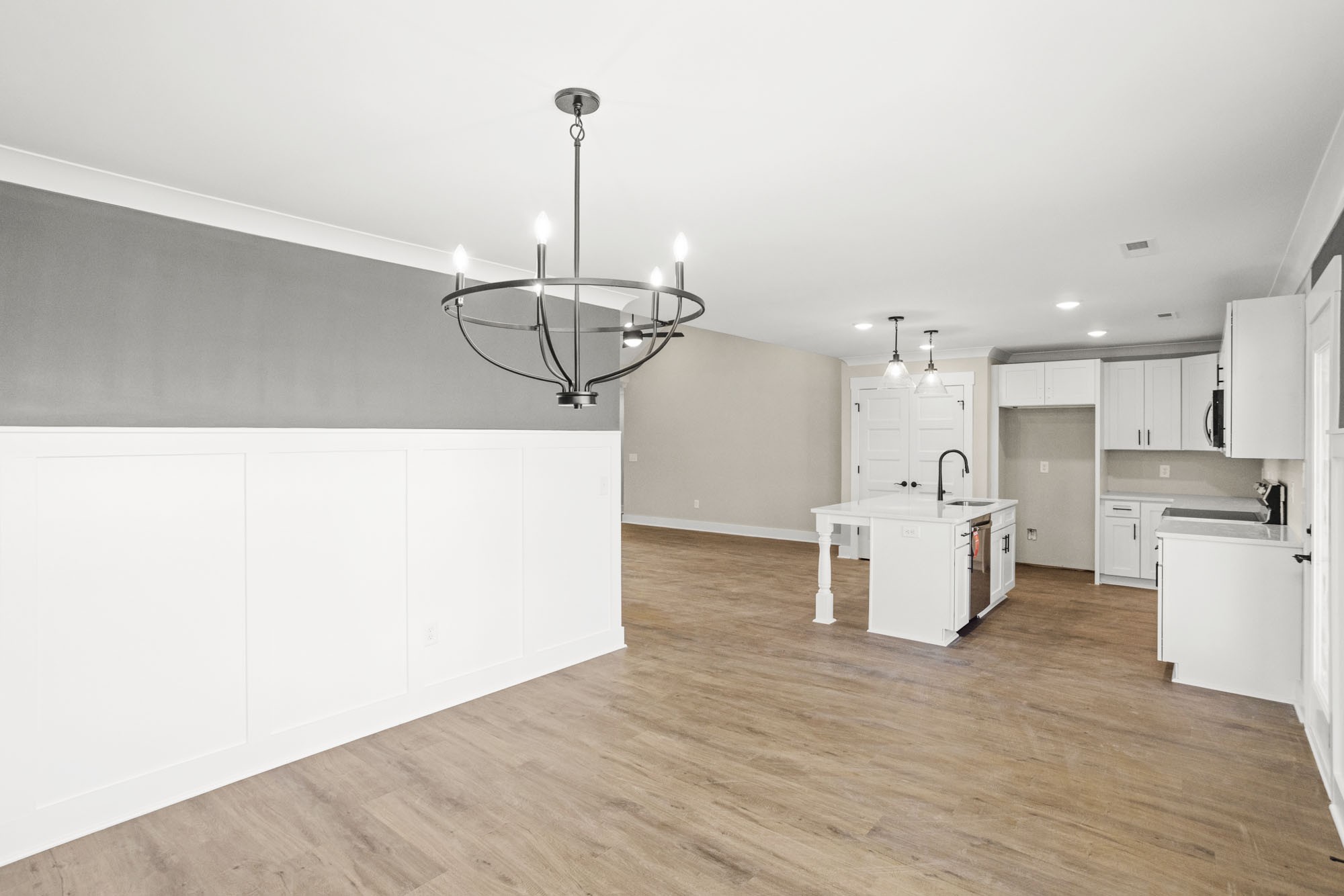 381 Copperas Creek Rd