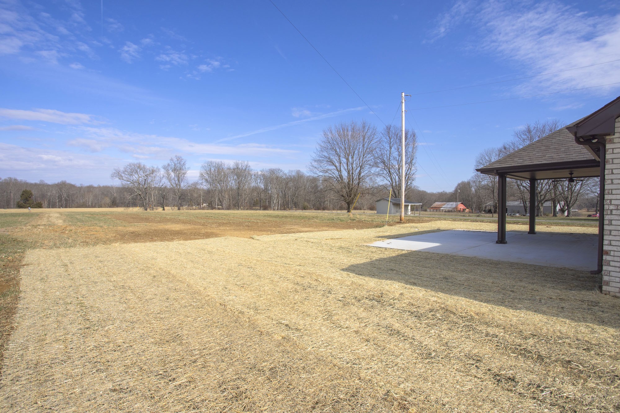 381 Copperas Creek Rd