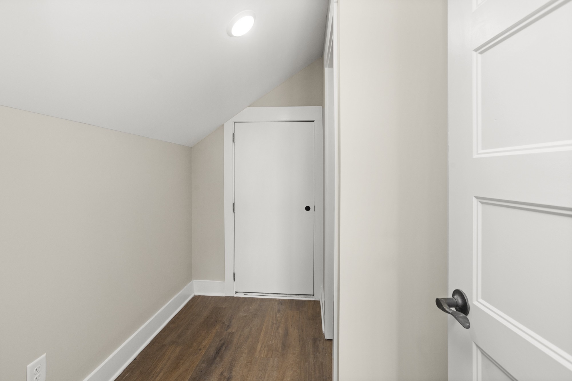 381 Copperas Creek Rd