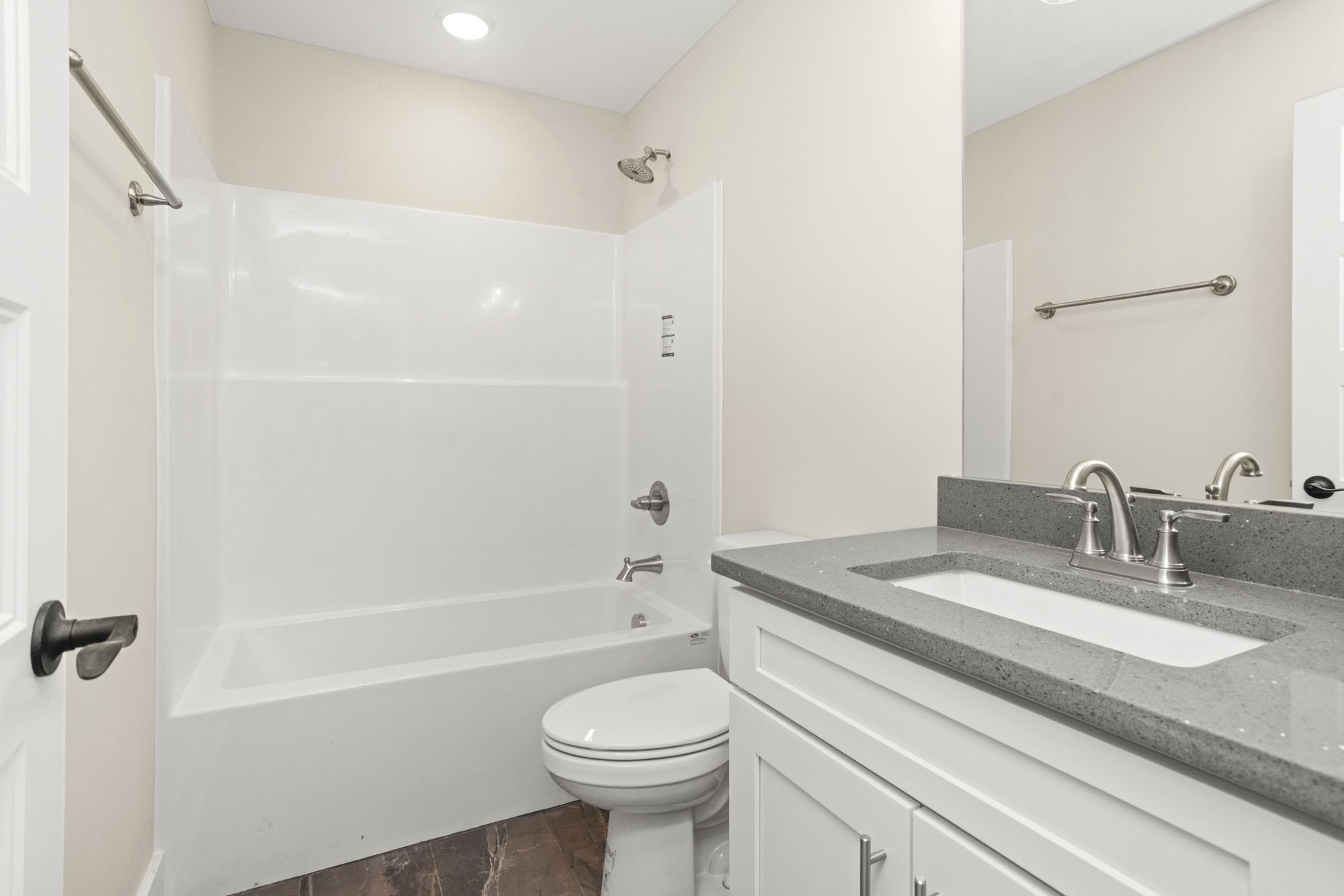 381 Copperas Creek Rd