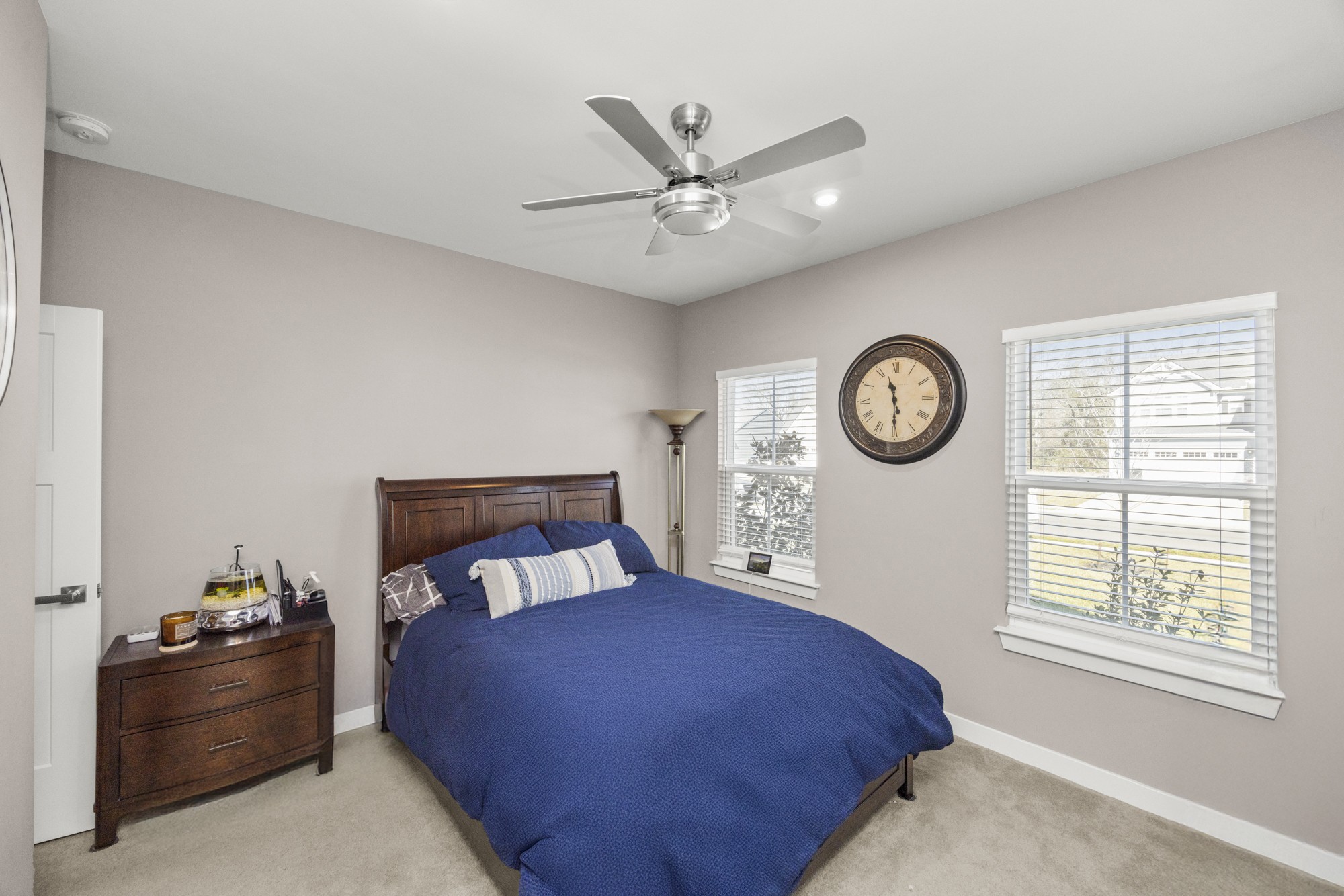 2111 Hideaway Ln