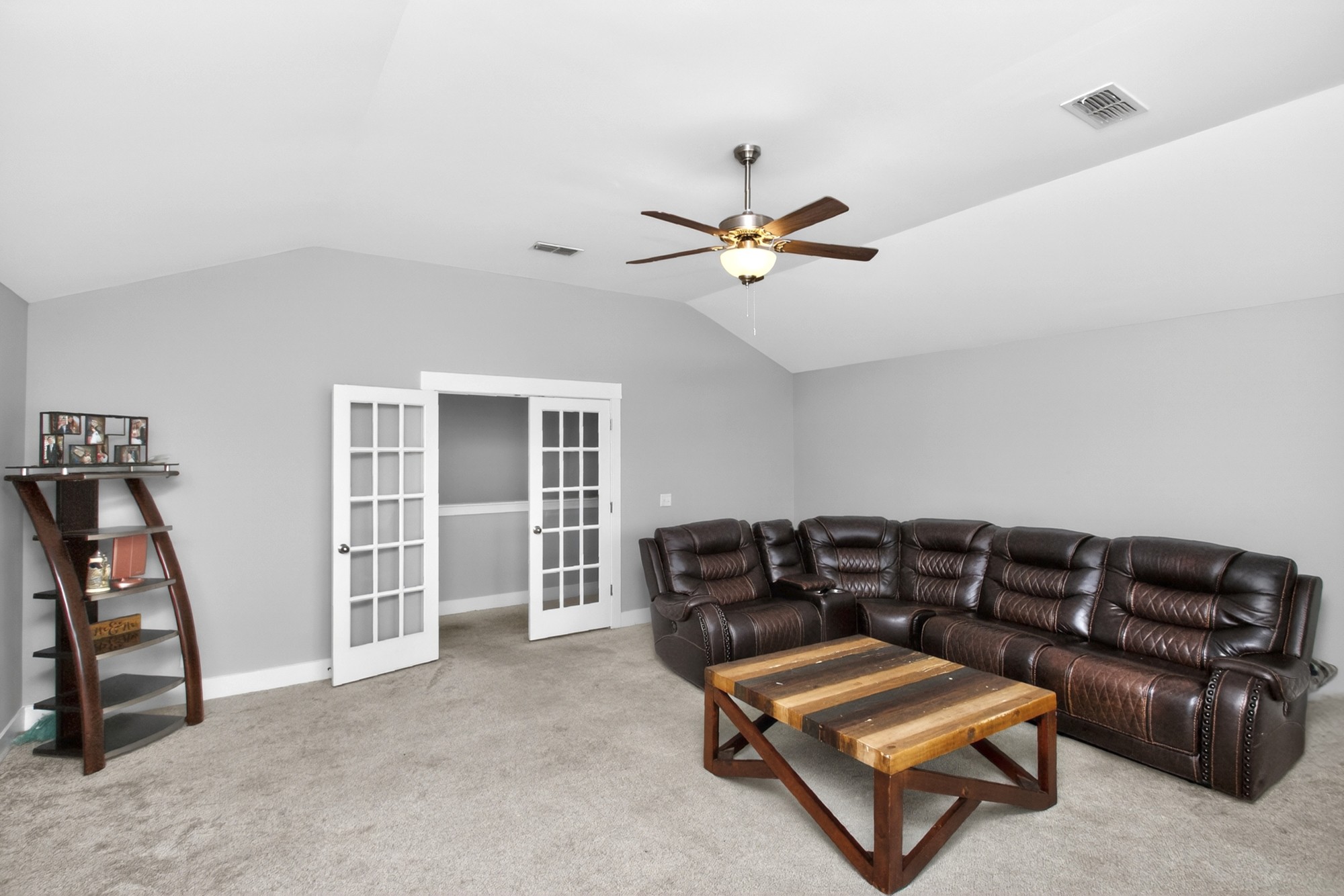 3415 Plum Leaf Pl