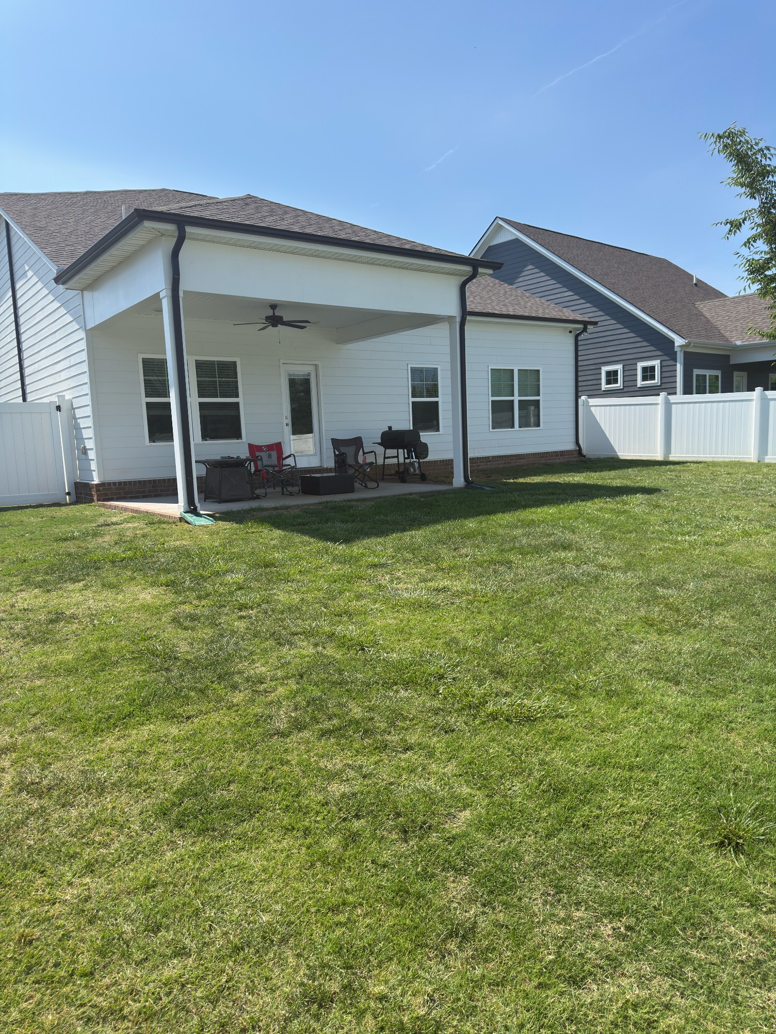 3415 Plum Leaf Pl