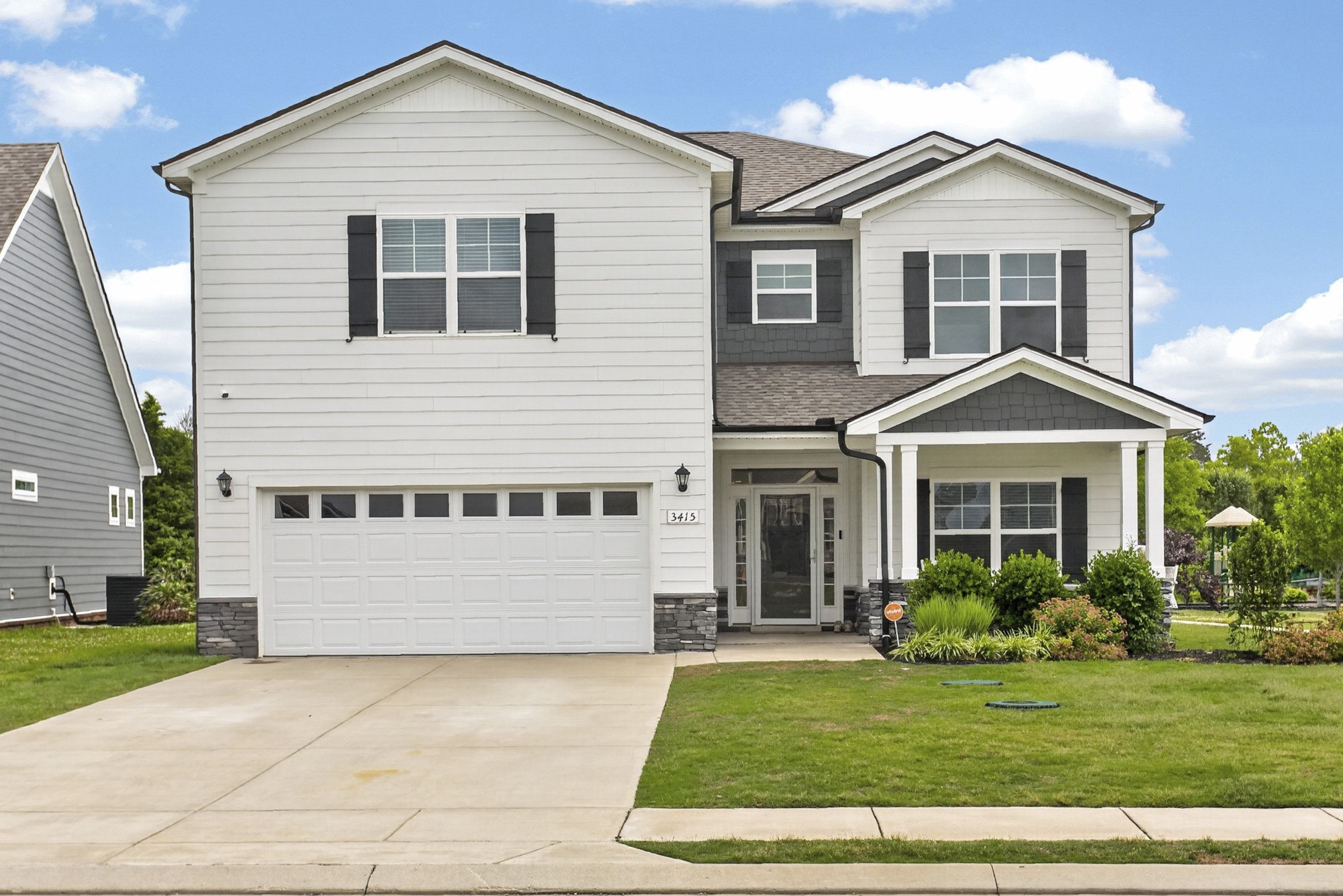 3415 Plum Leaf Pl