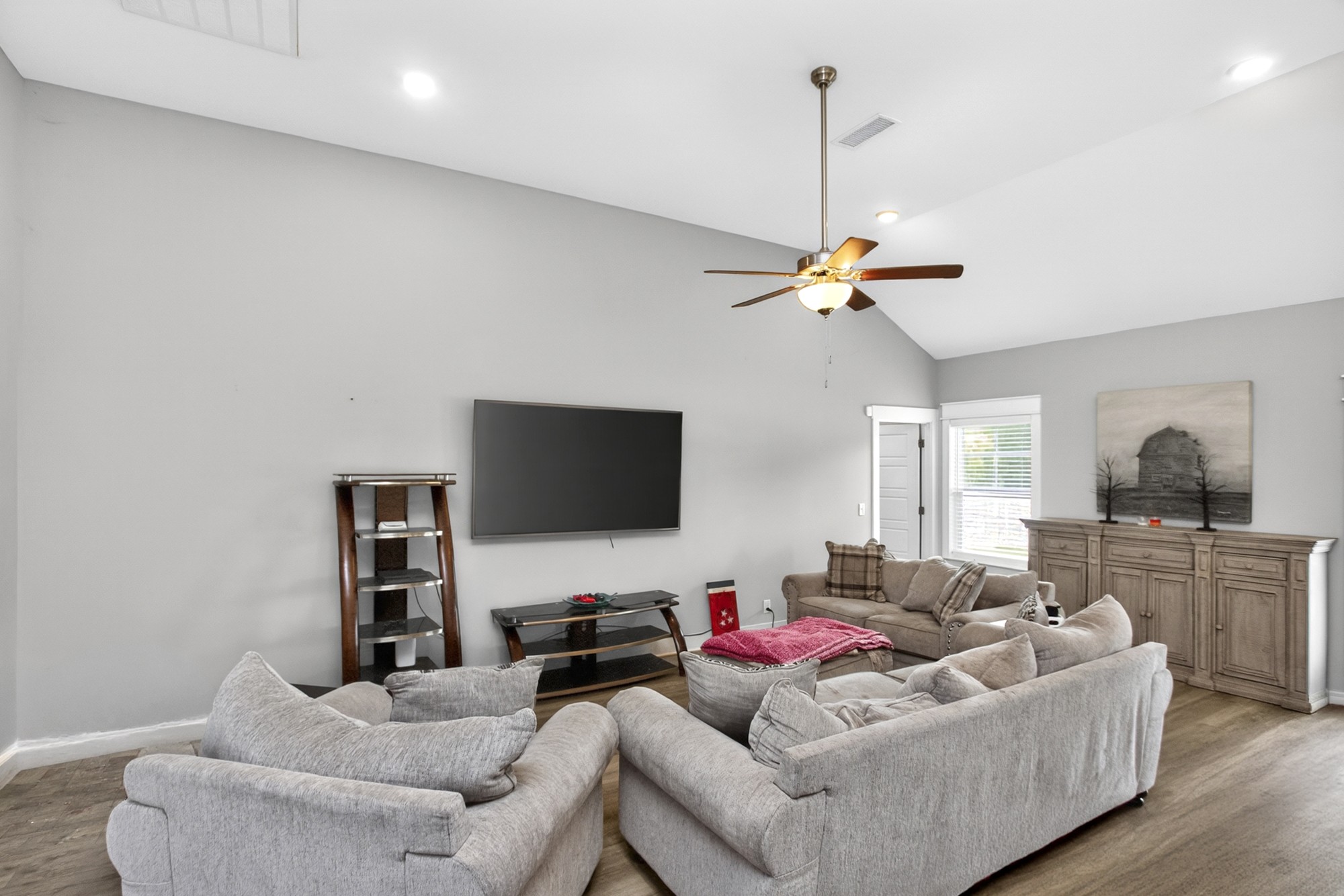3415 Plum Leaf Pl