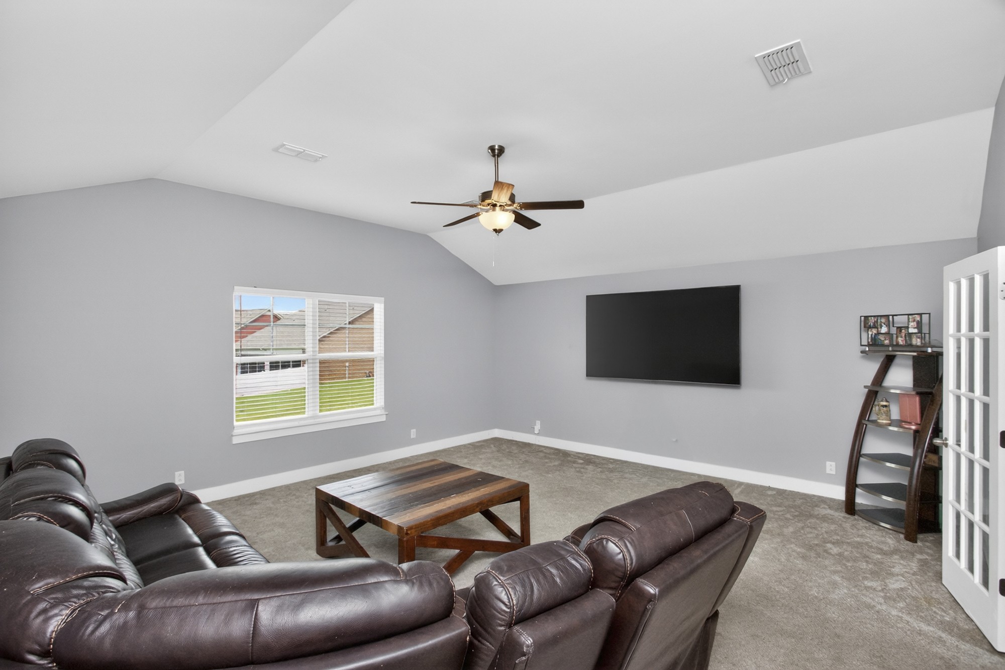 3415 Plum Leaf Pl