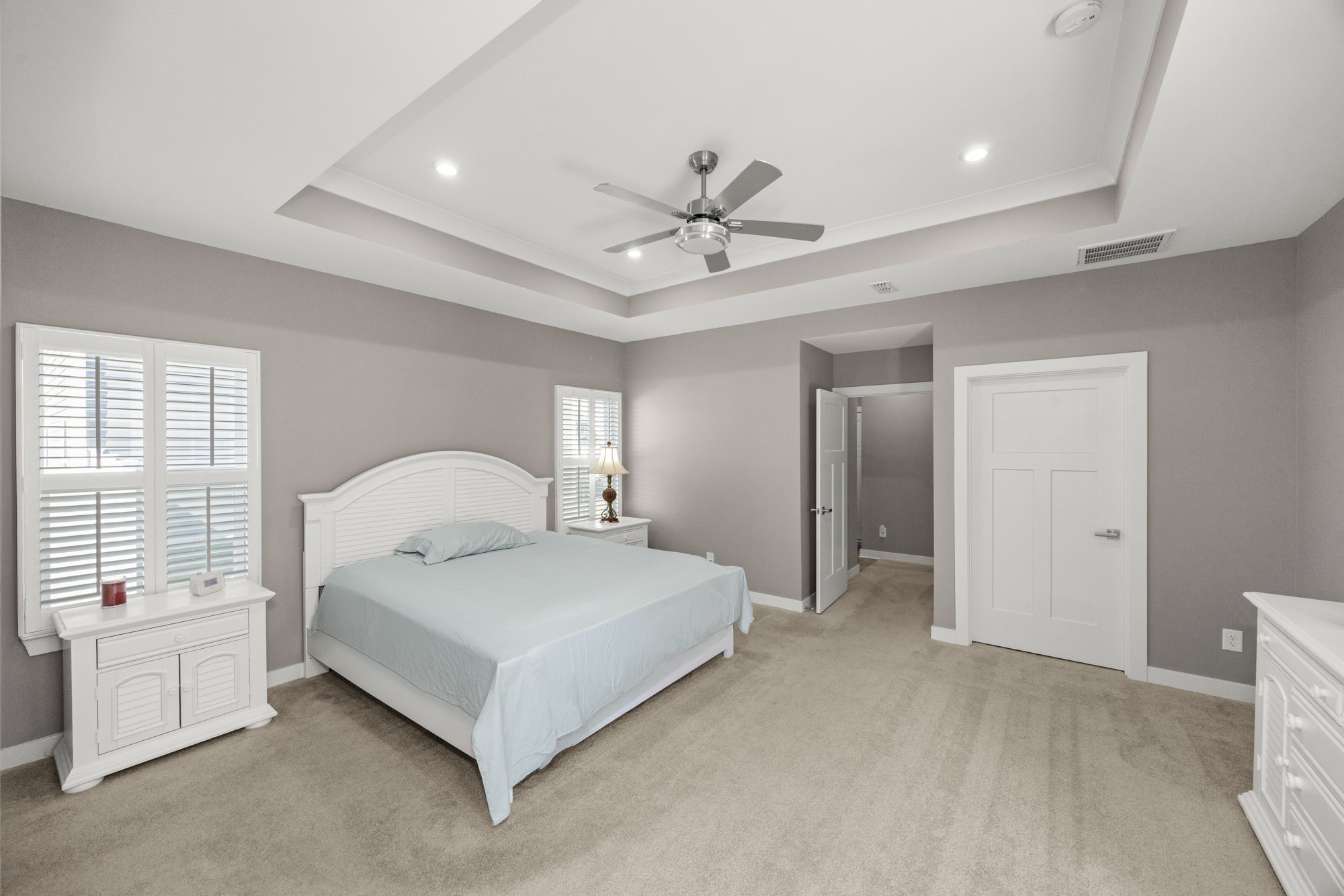2111 Hideaway Ln