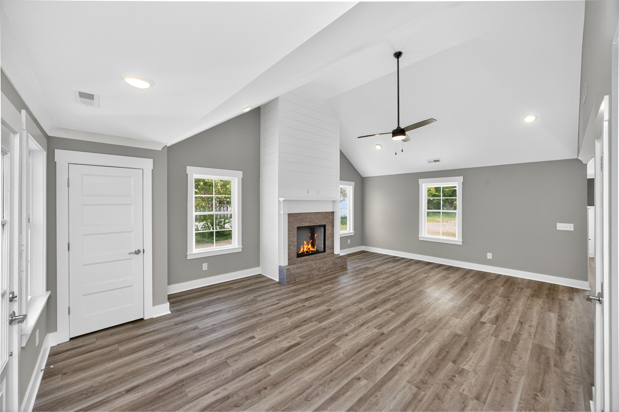 273 Copperas Creek Rd