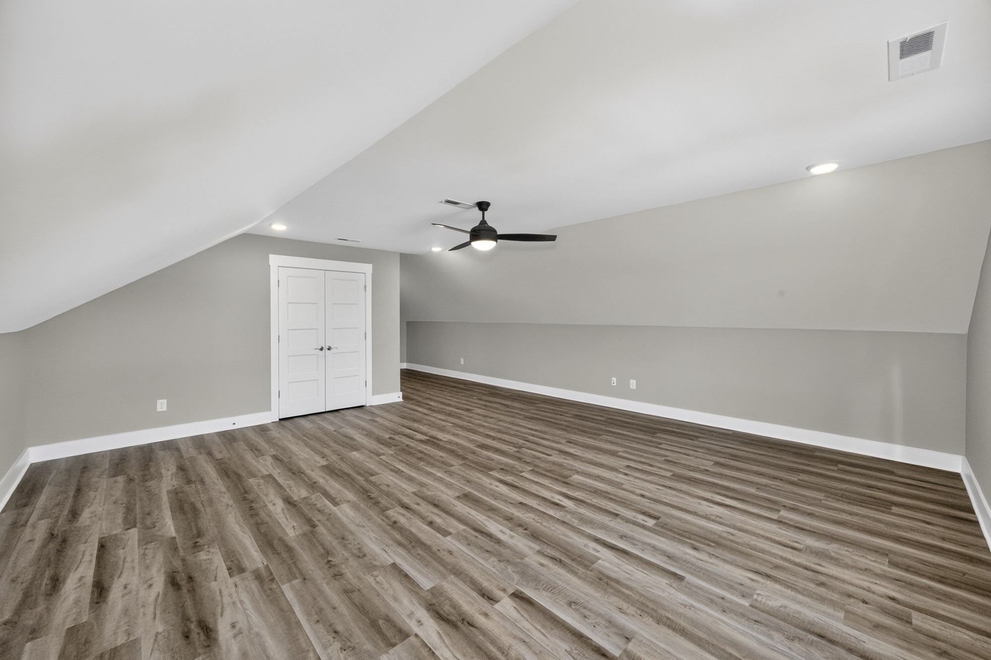 273 Copperas Creek Rd