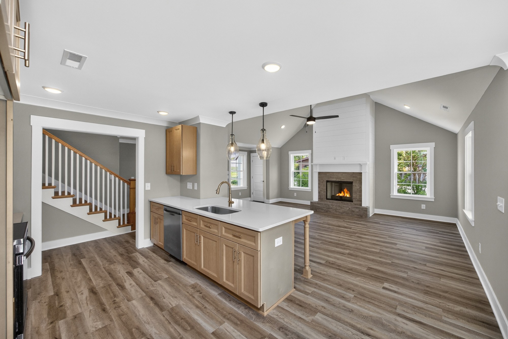 273 Copperas Creek Rd