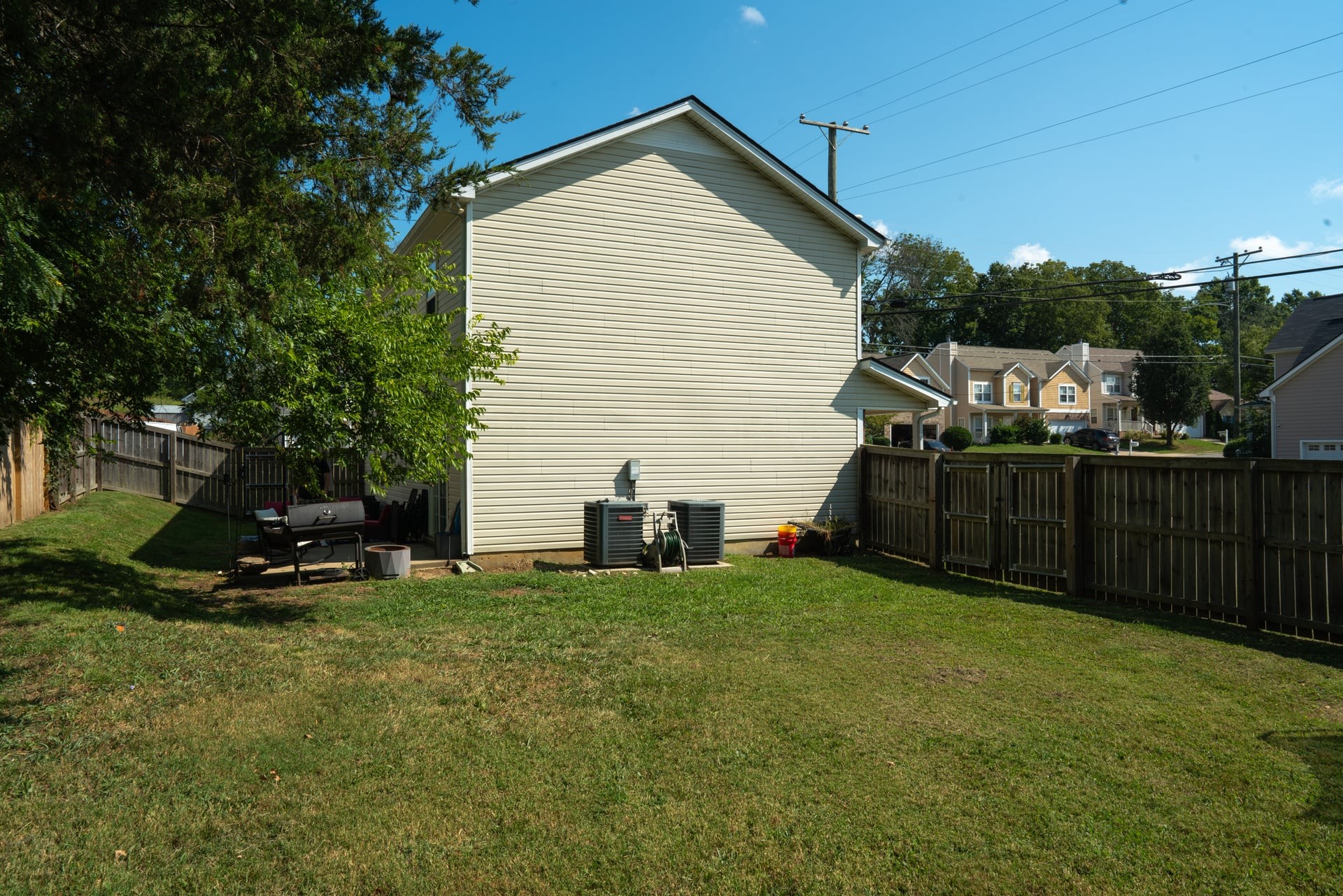 7493 Maggie Dr