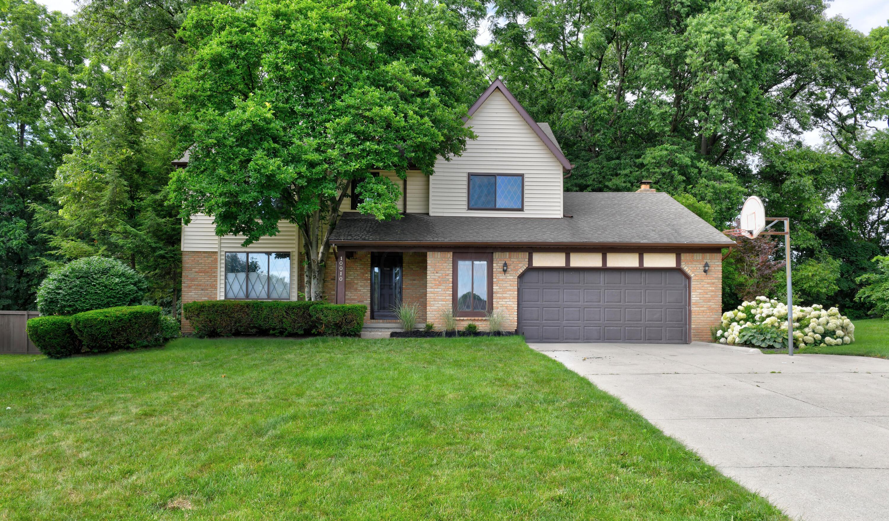 10010 Oxford Drive