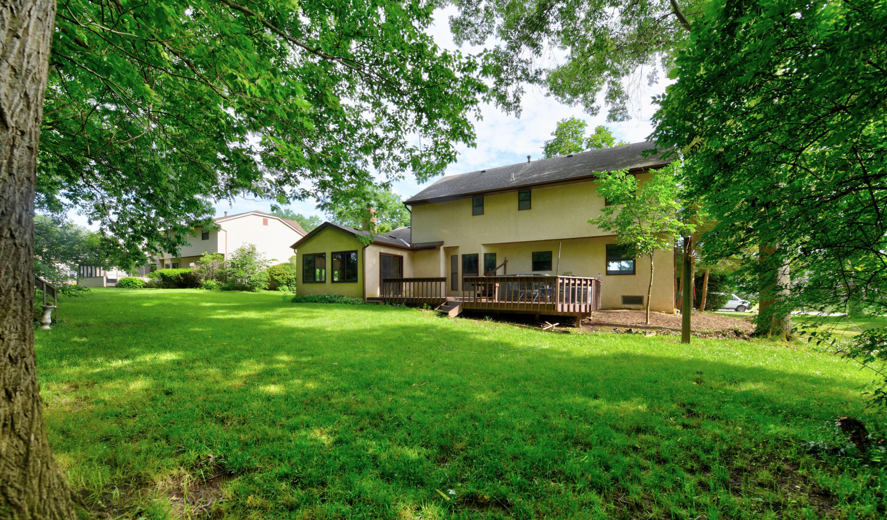 10010 Oxford Drive