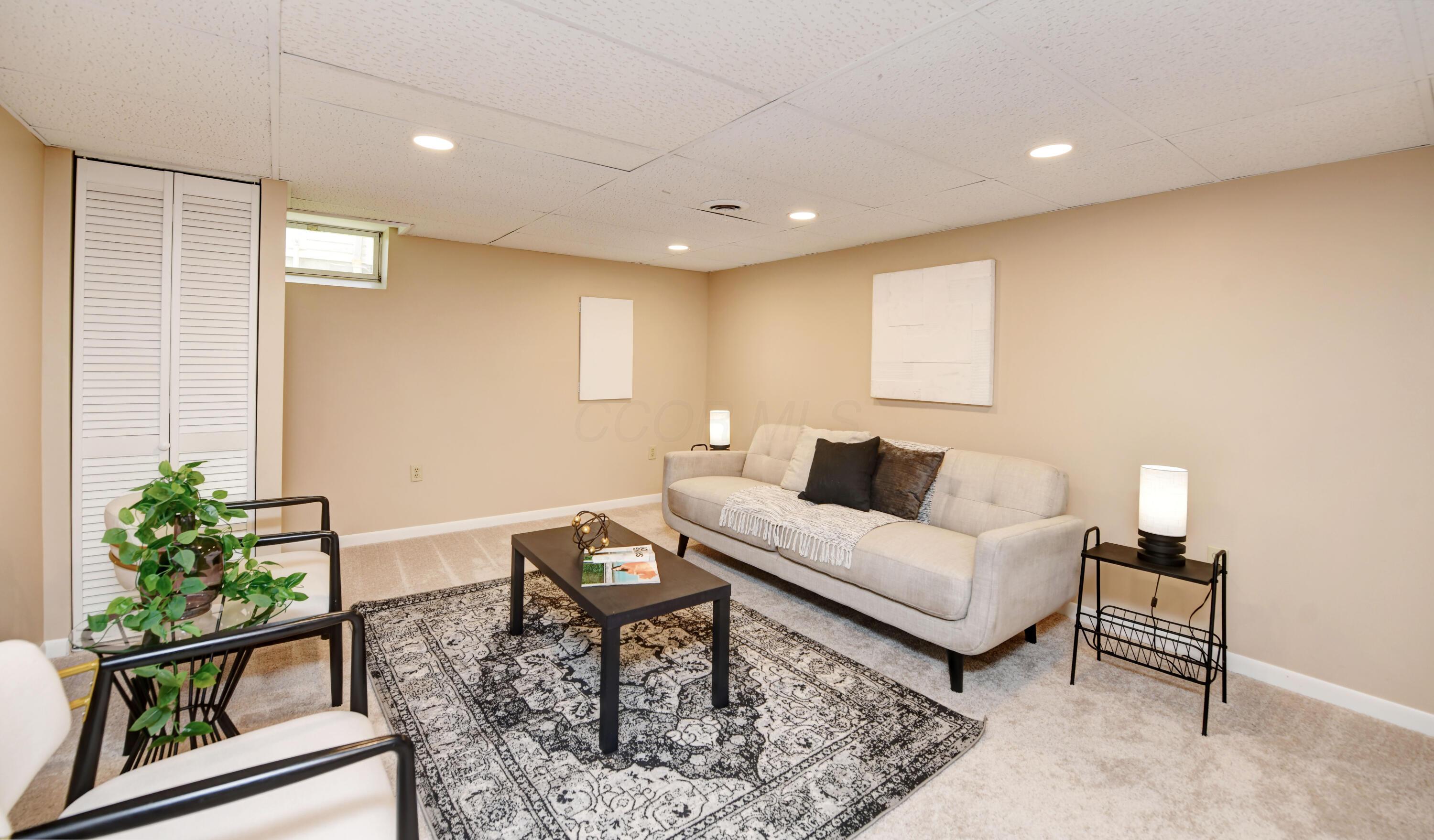 3412 Westerville Woods Drive