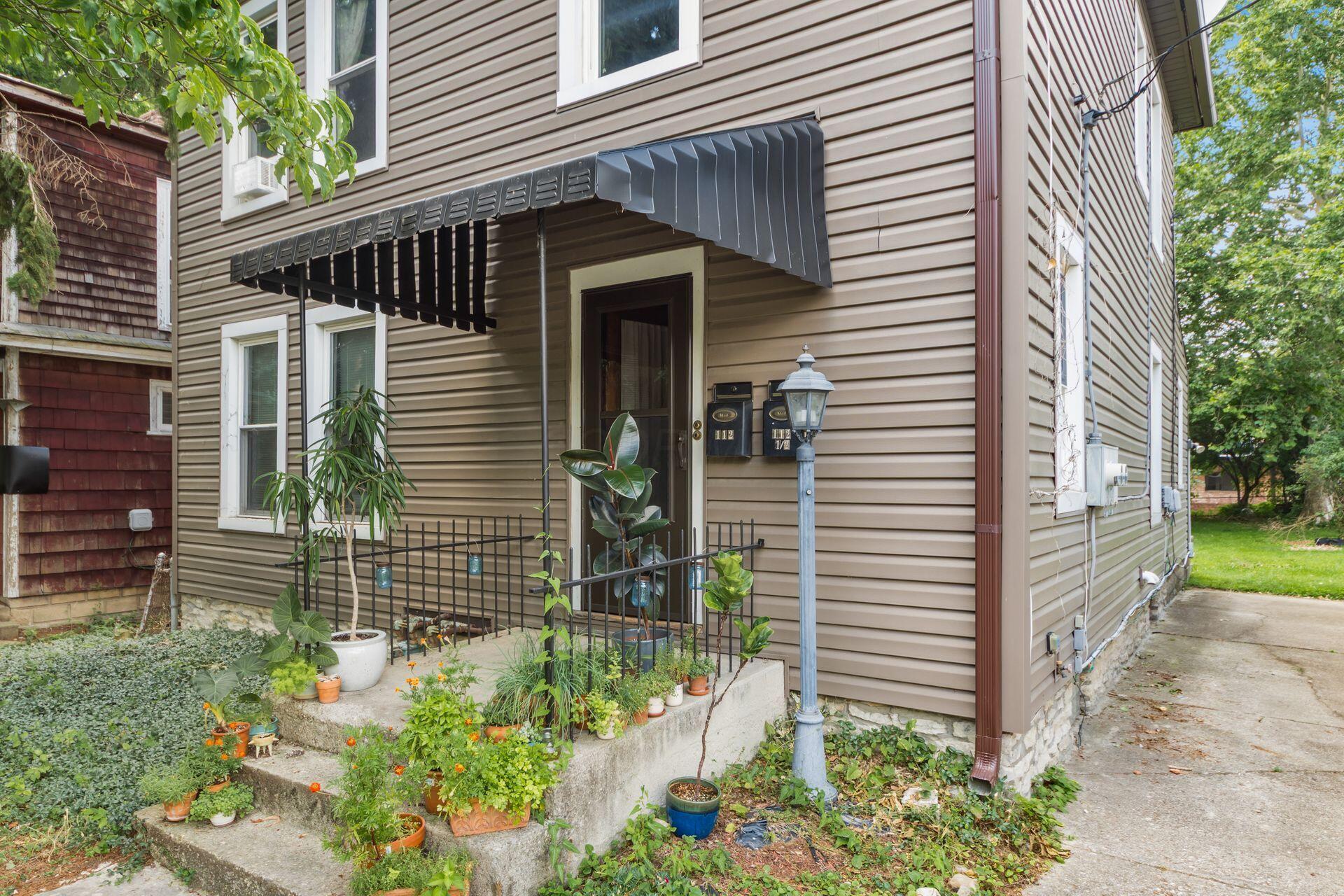 112 W Tompkins Street
