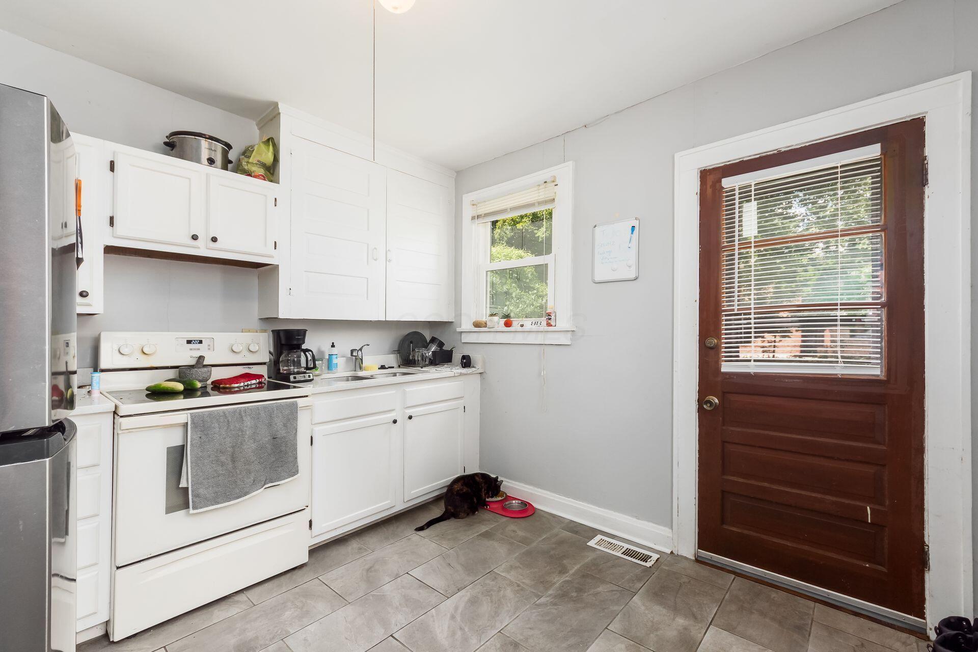 112 W Tompkins Street