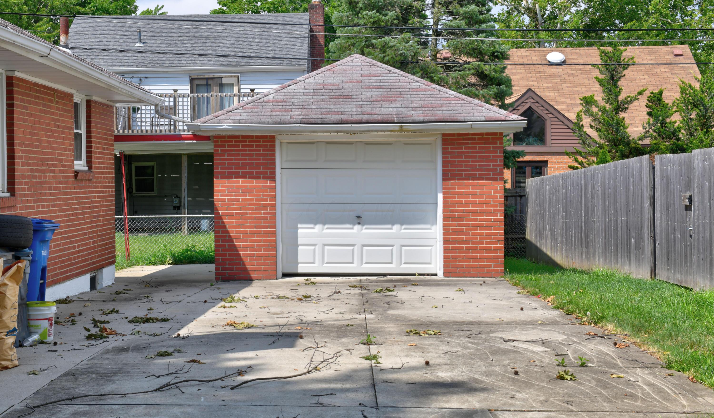2704 Bernadette Road
