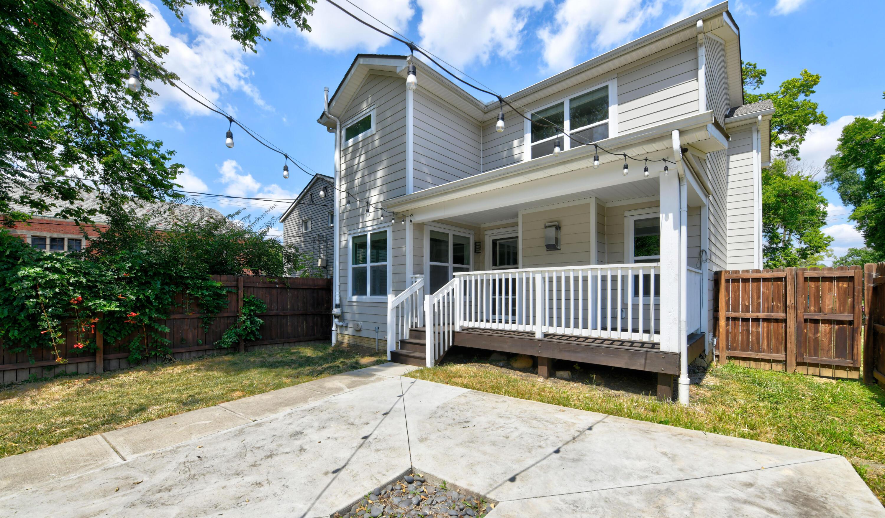 1455 Franklin Avenue