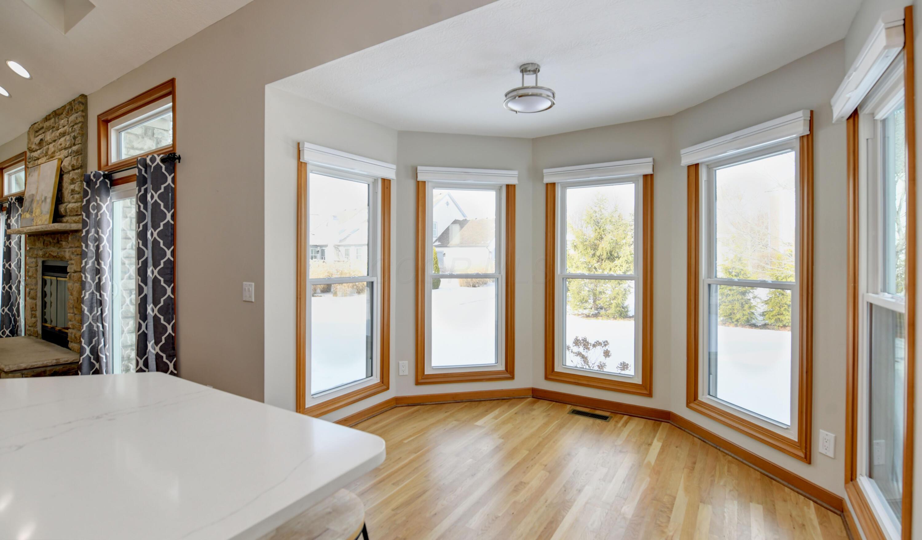 5962 Heritage Lakes Drive