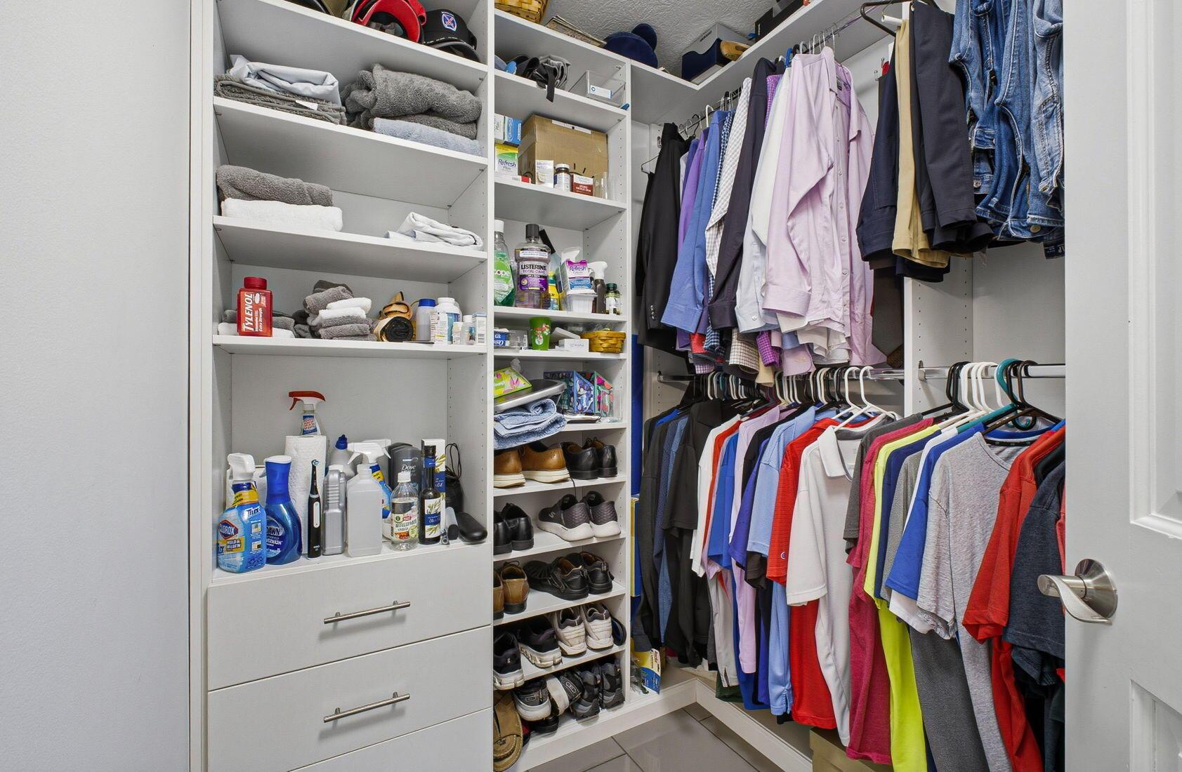 5962 Heritage Lakes Drive