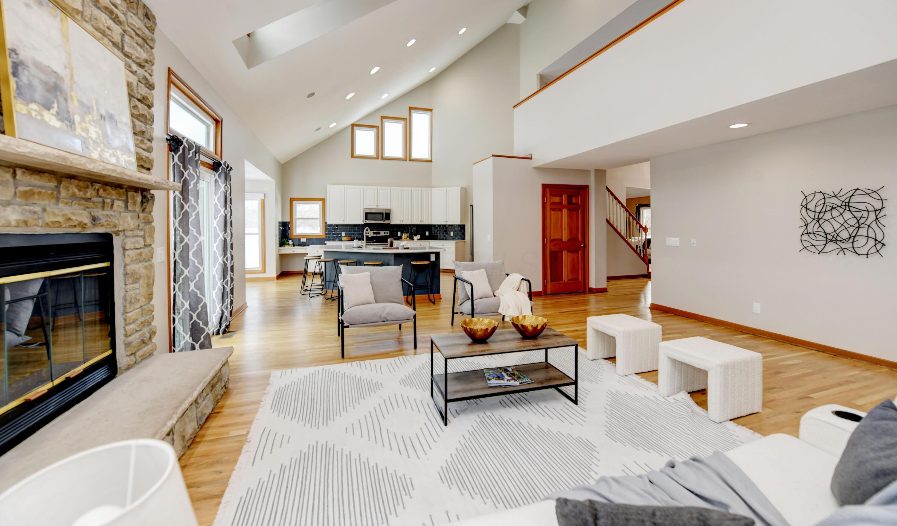 5962 Heritage Lakes Drive