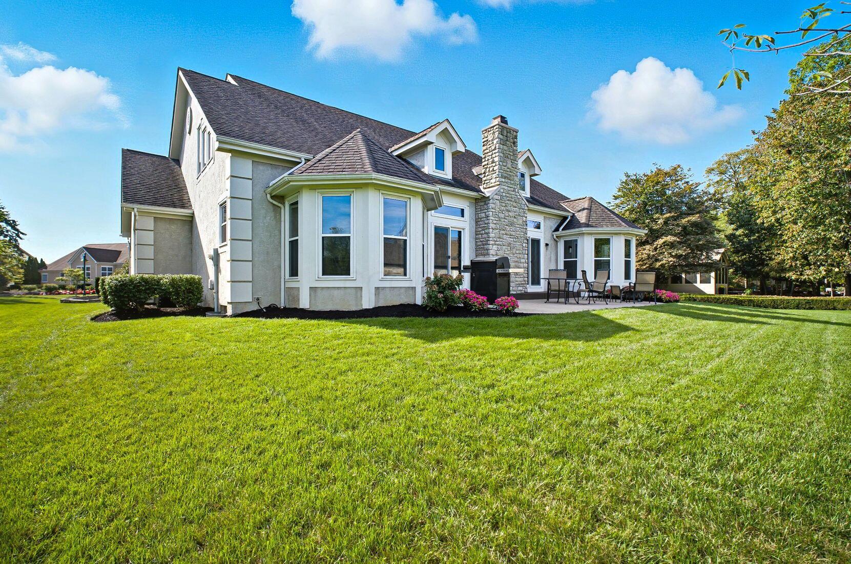 5962 Heritage Lakes Drive