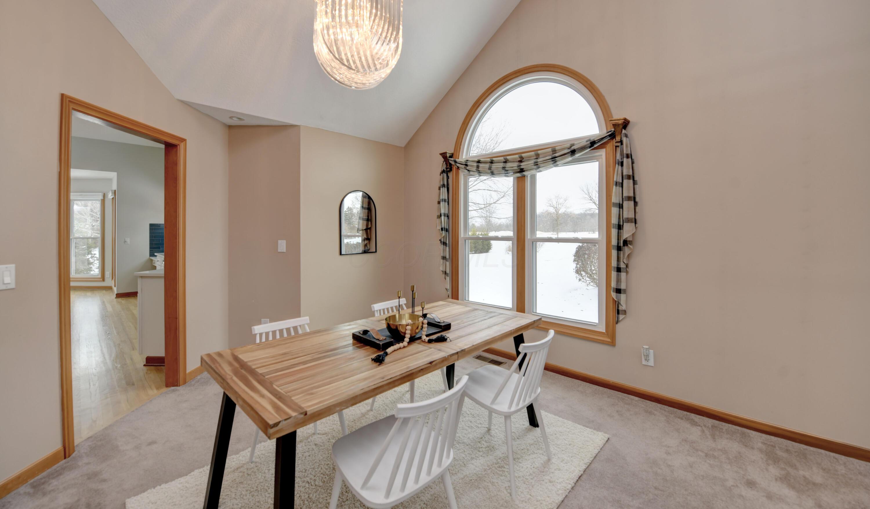 5962 Heritage Lakes Drive