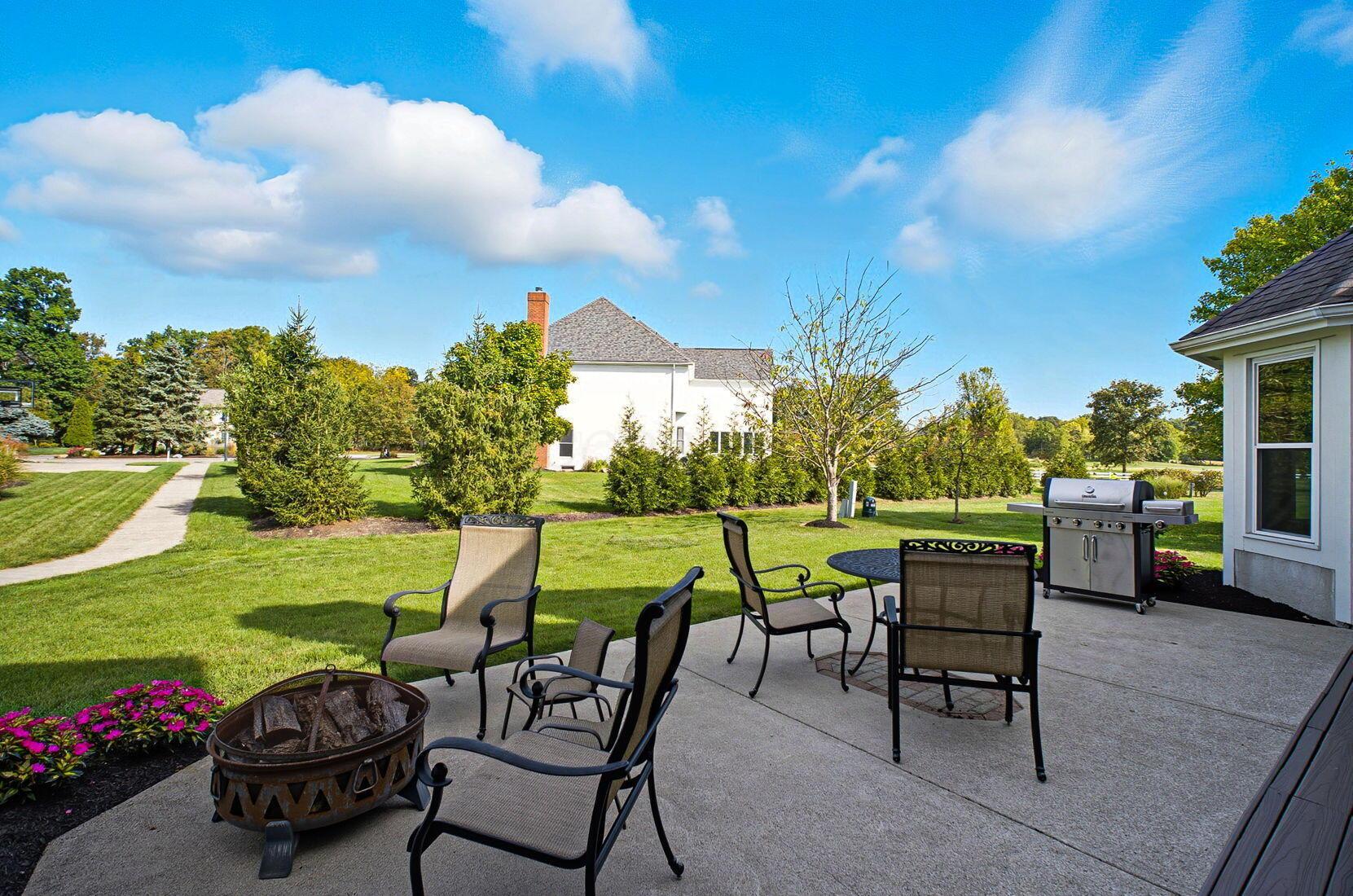 5962 Heritage Lakes Drive