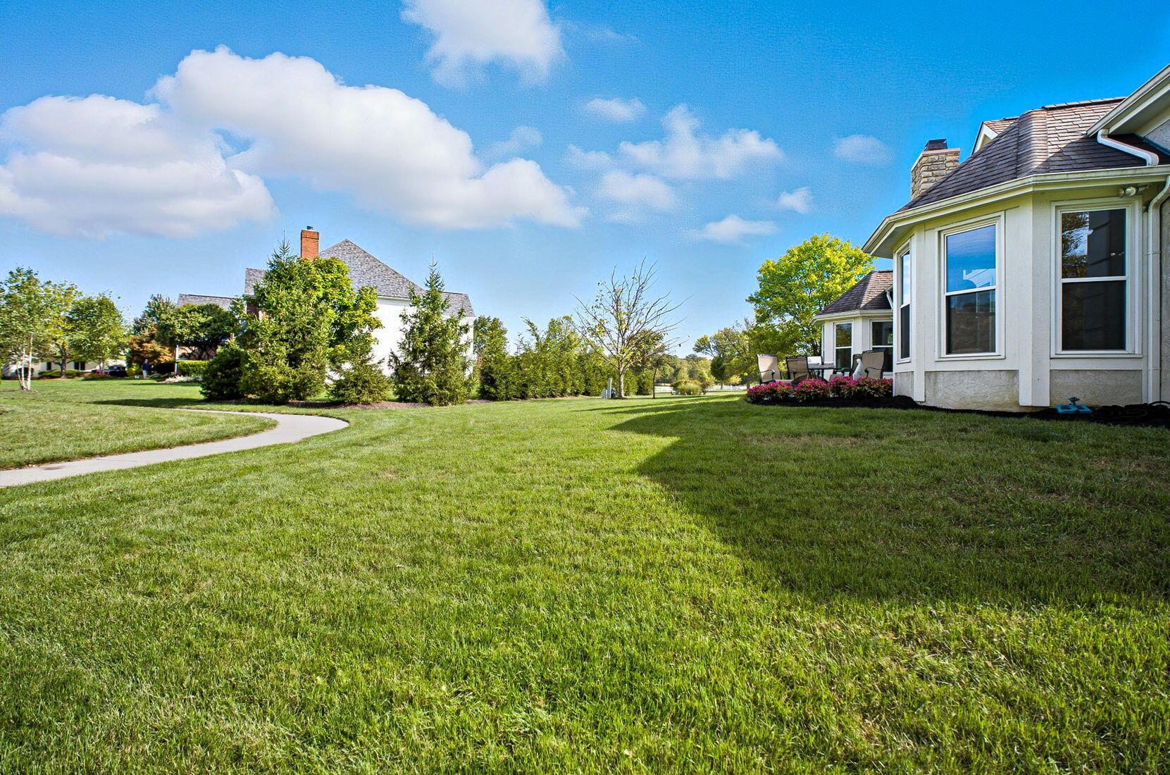 5962 Heritage Lakes Drive