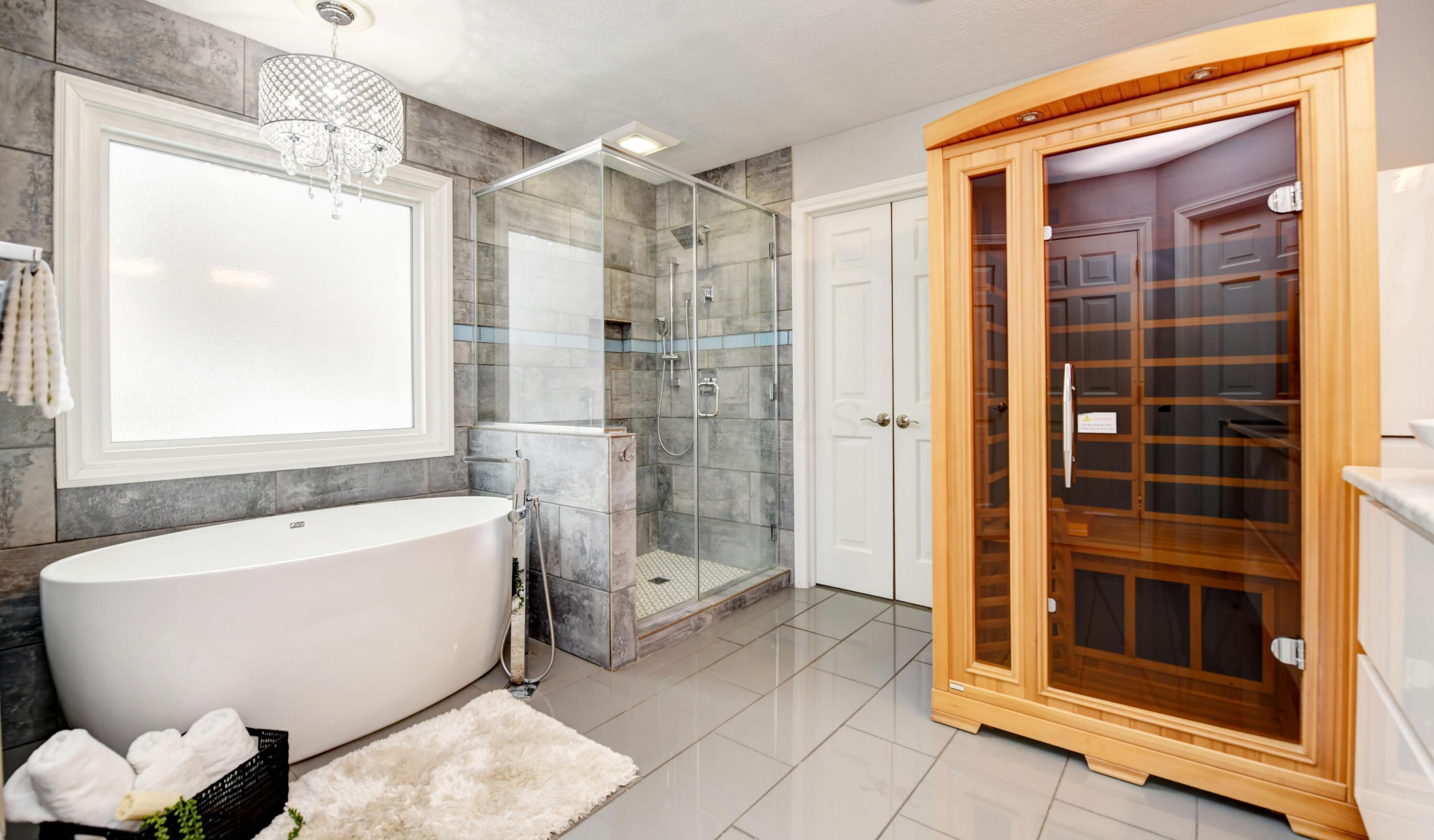 5962 Heritage Lakes Drive