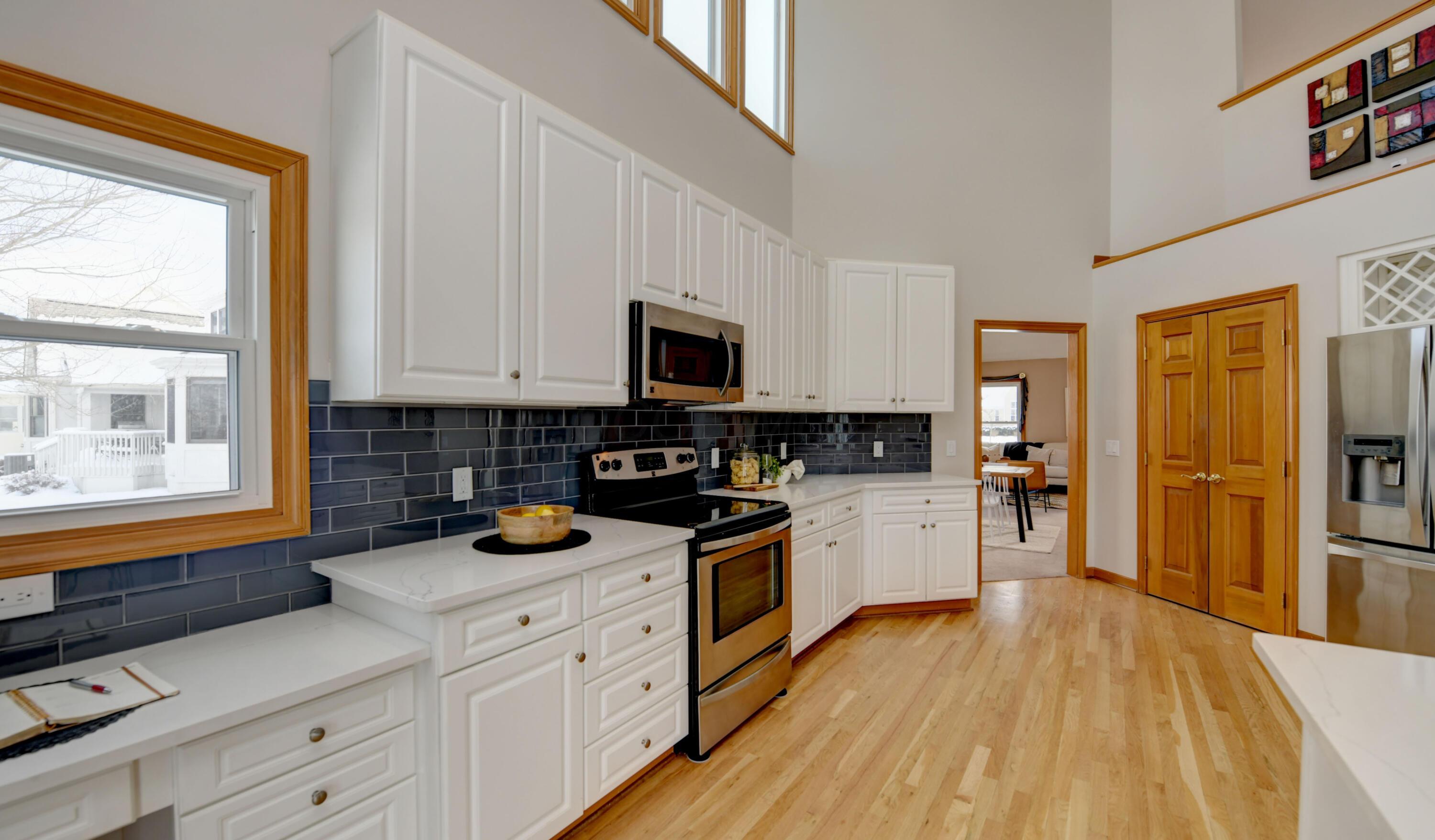 5962 Heritage Lakes Drive