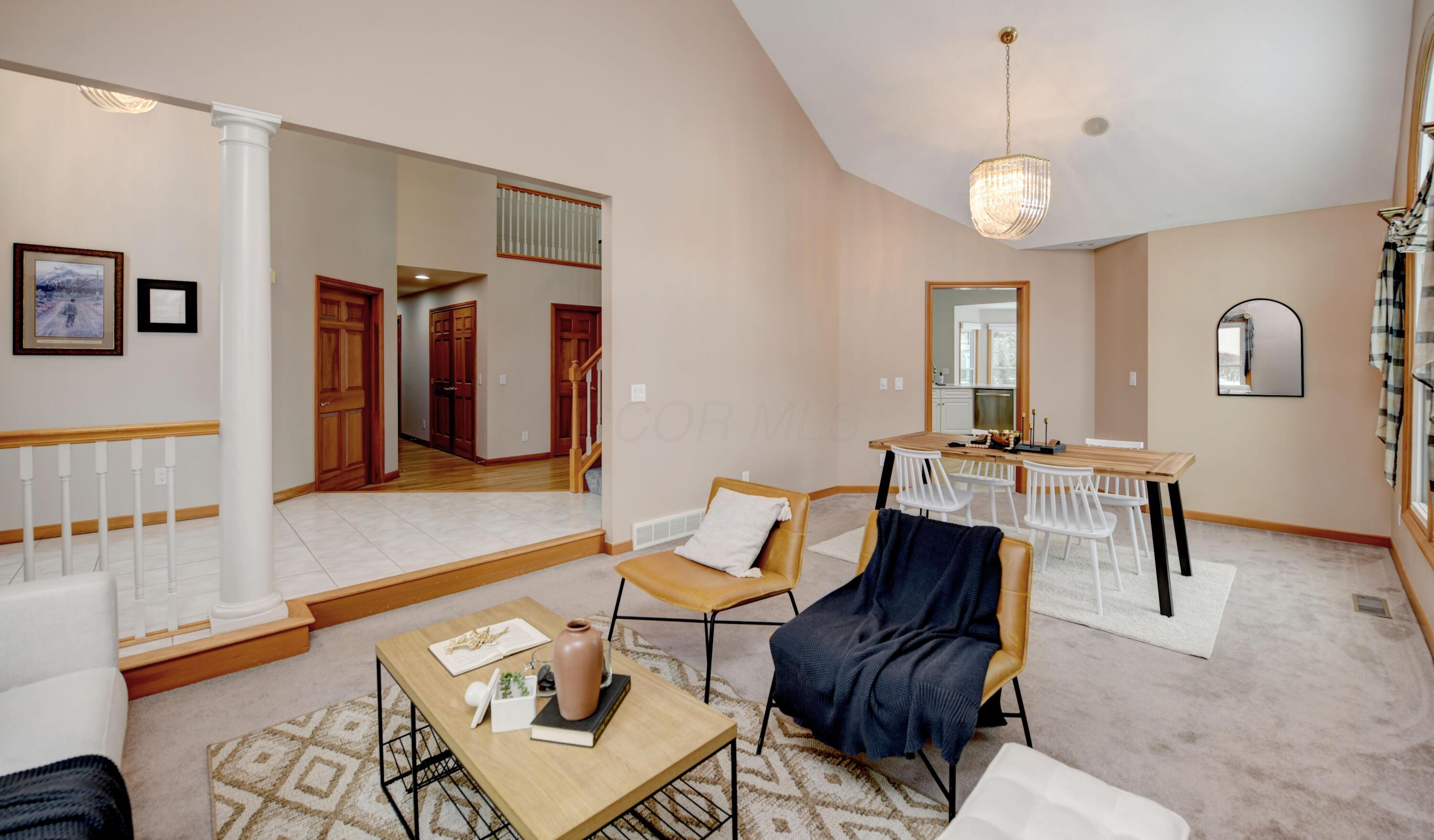 5962 Heritage Lakes Drive