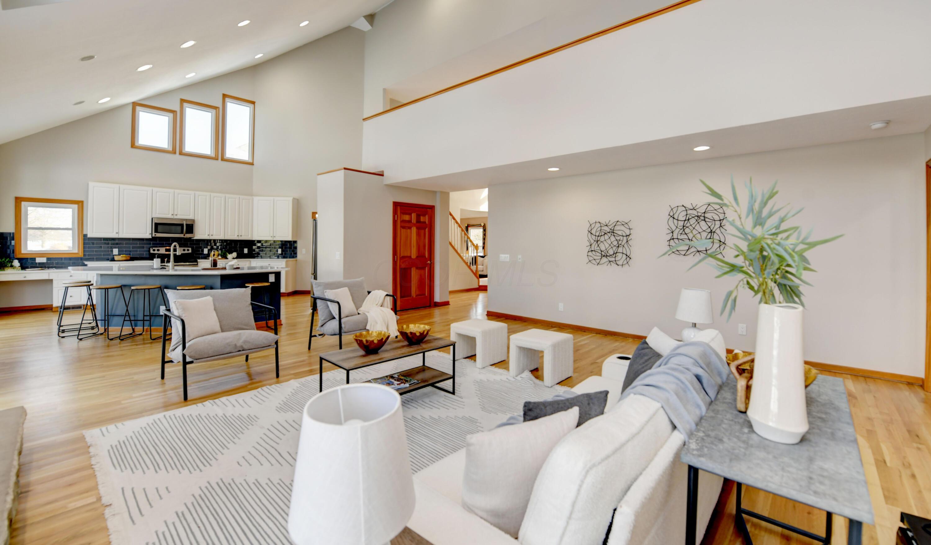 5962 Heritage Lakes Drive