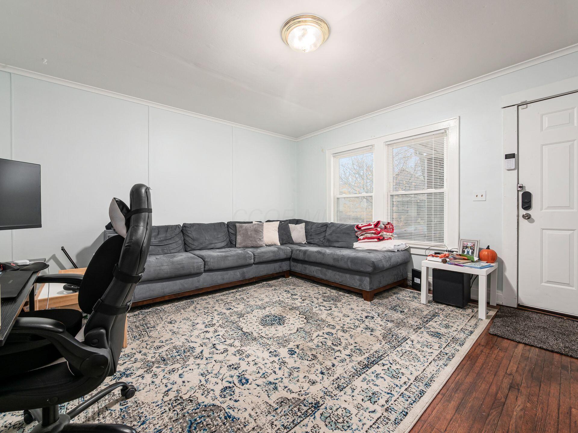 1191 S 22nd Street, 1185