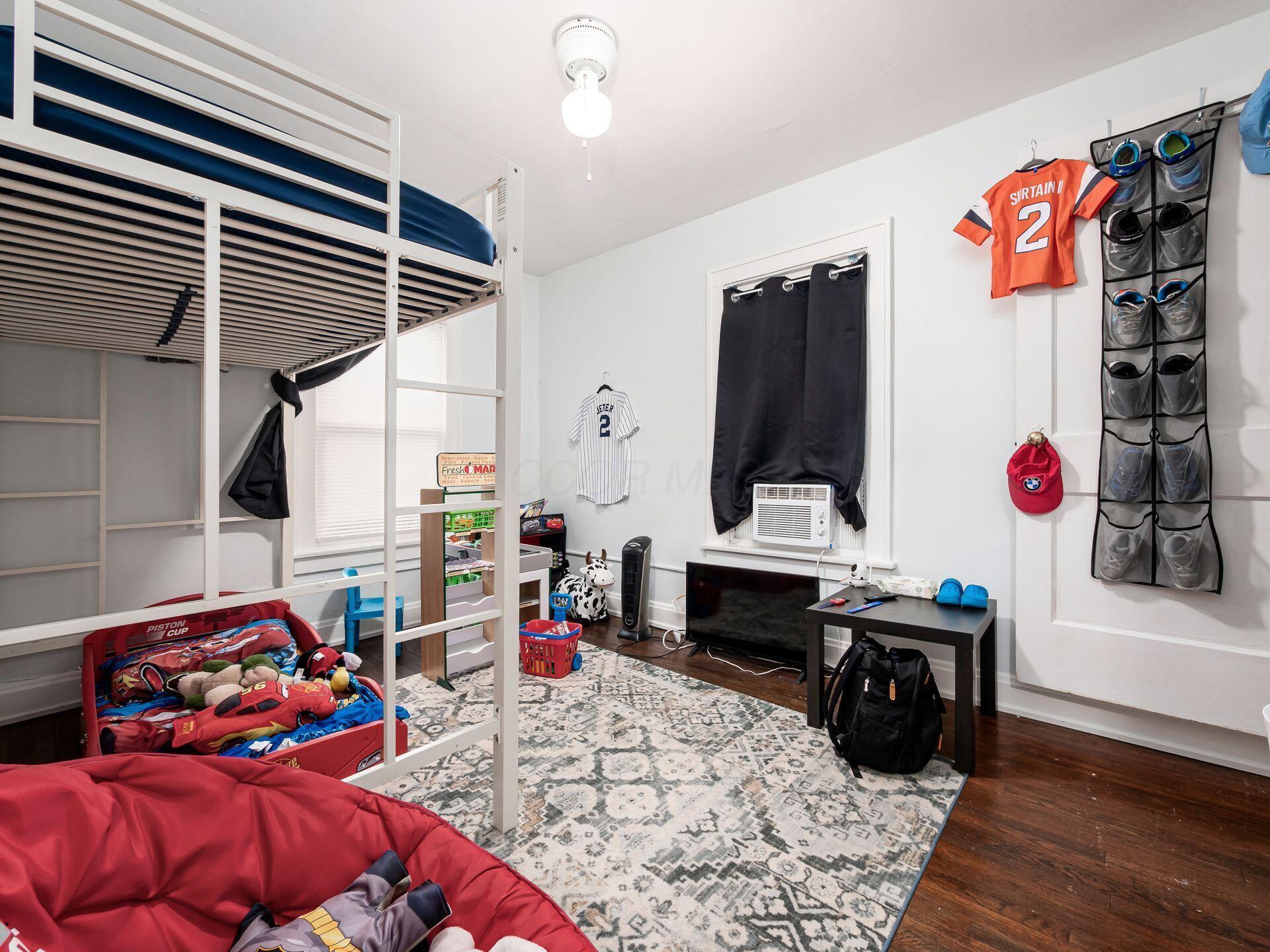 1191 S 22nd Street, 1185