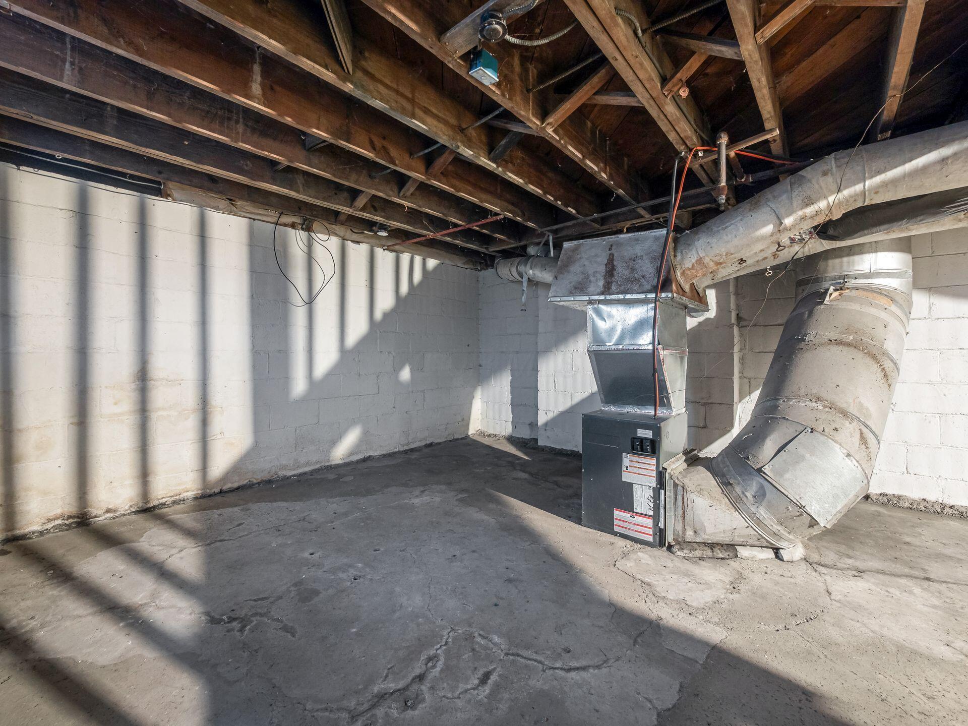 1191 S 22nd Street, 1185