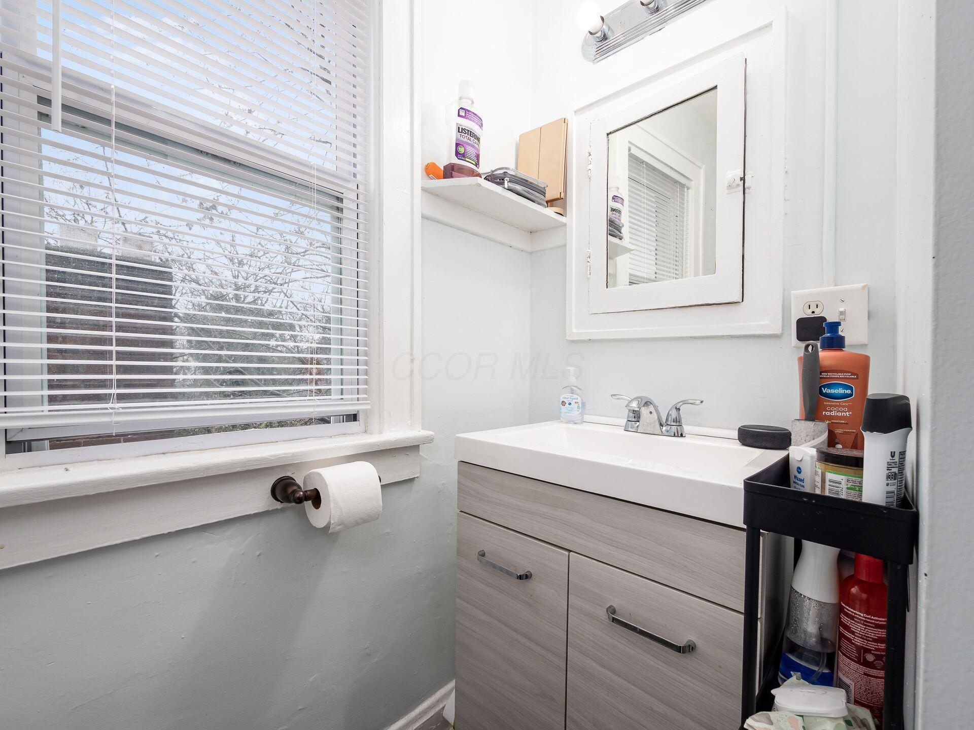 1191 S 22nd Street, 1185