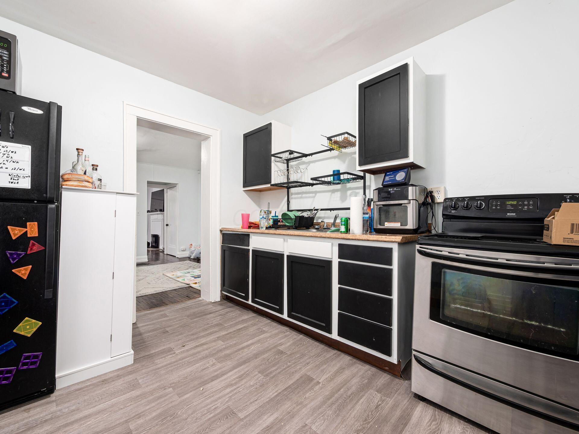 1191 S 22nd Street, 1185