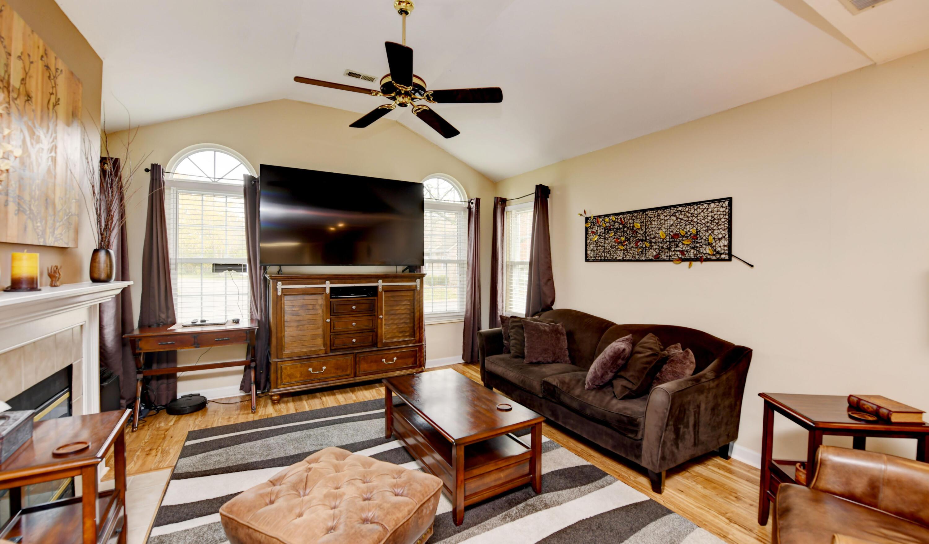 2263 Willowside Lane