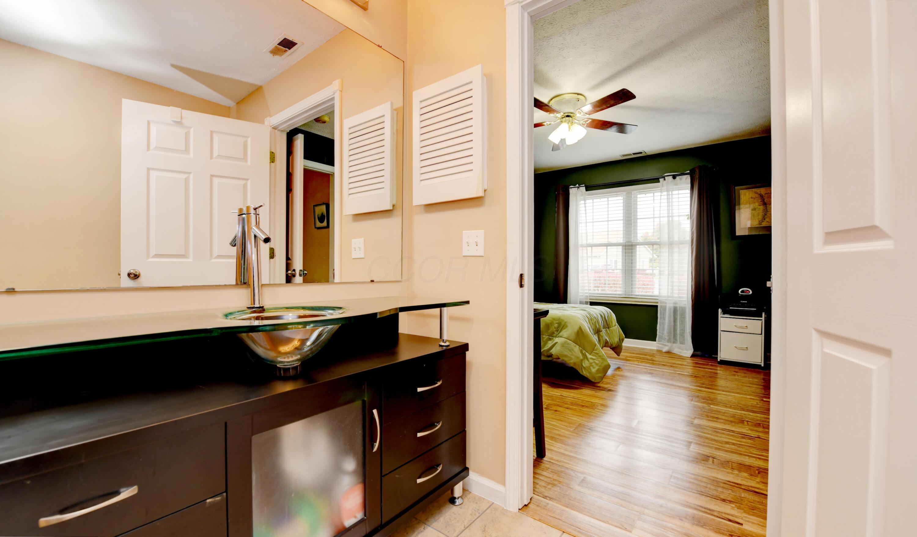 2263 Willowside Lane