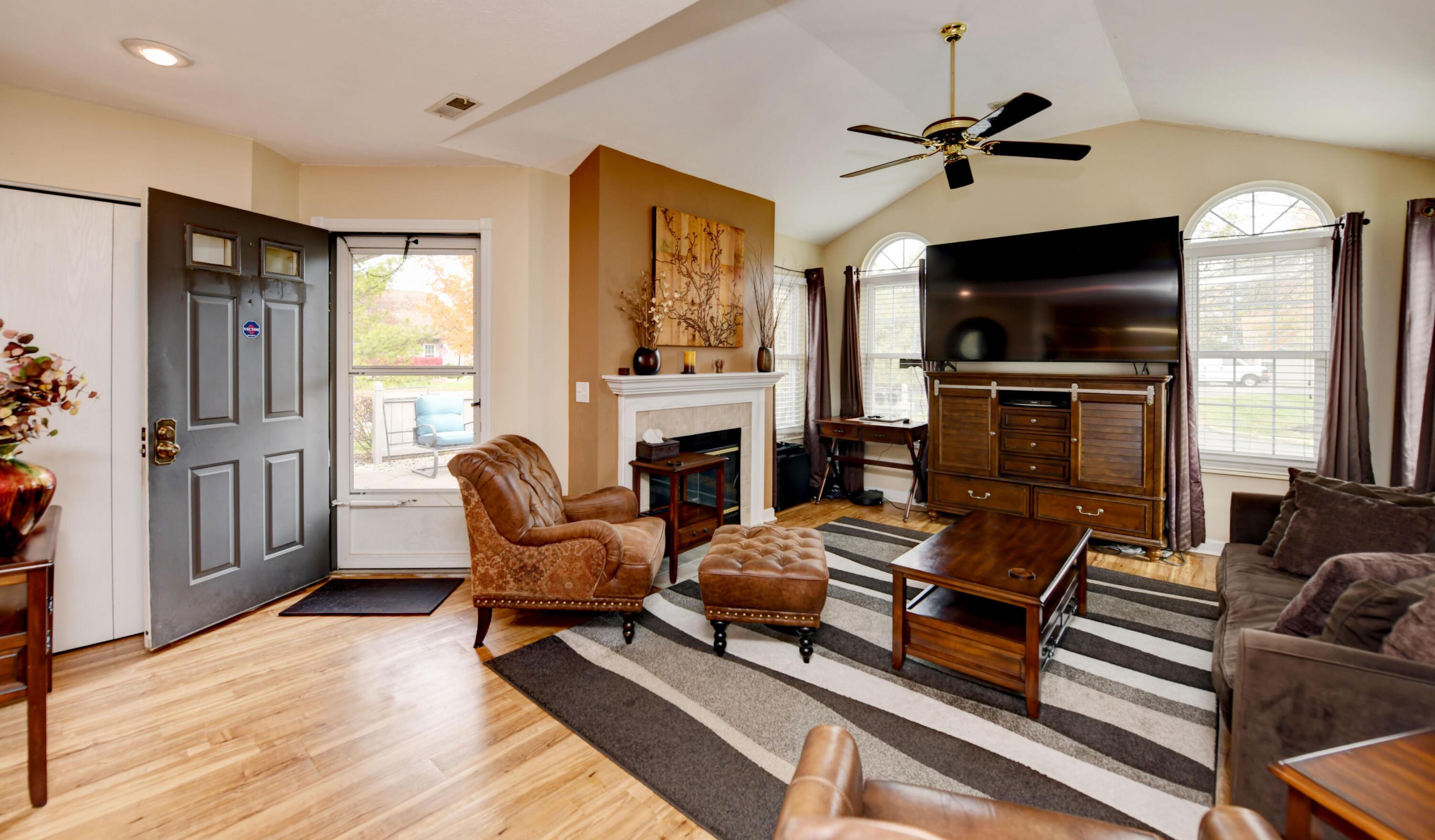 2263 Willowside Lane