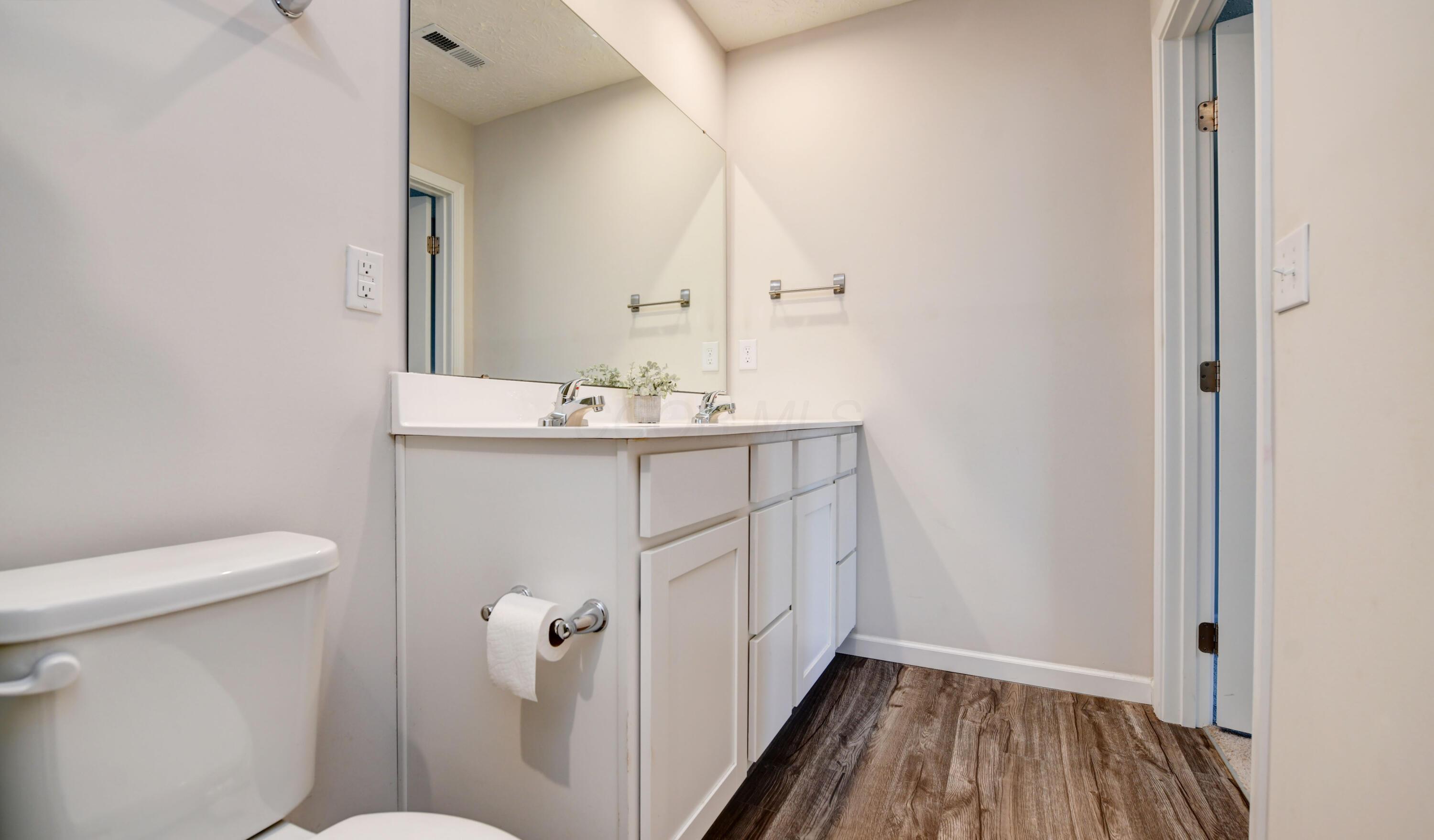 4297 Salt Spring Lane