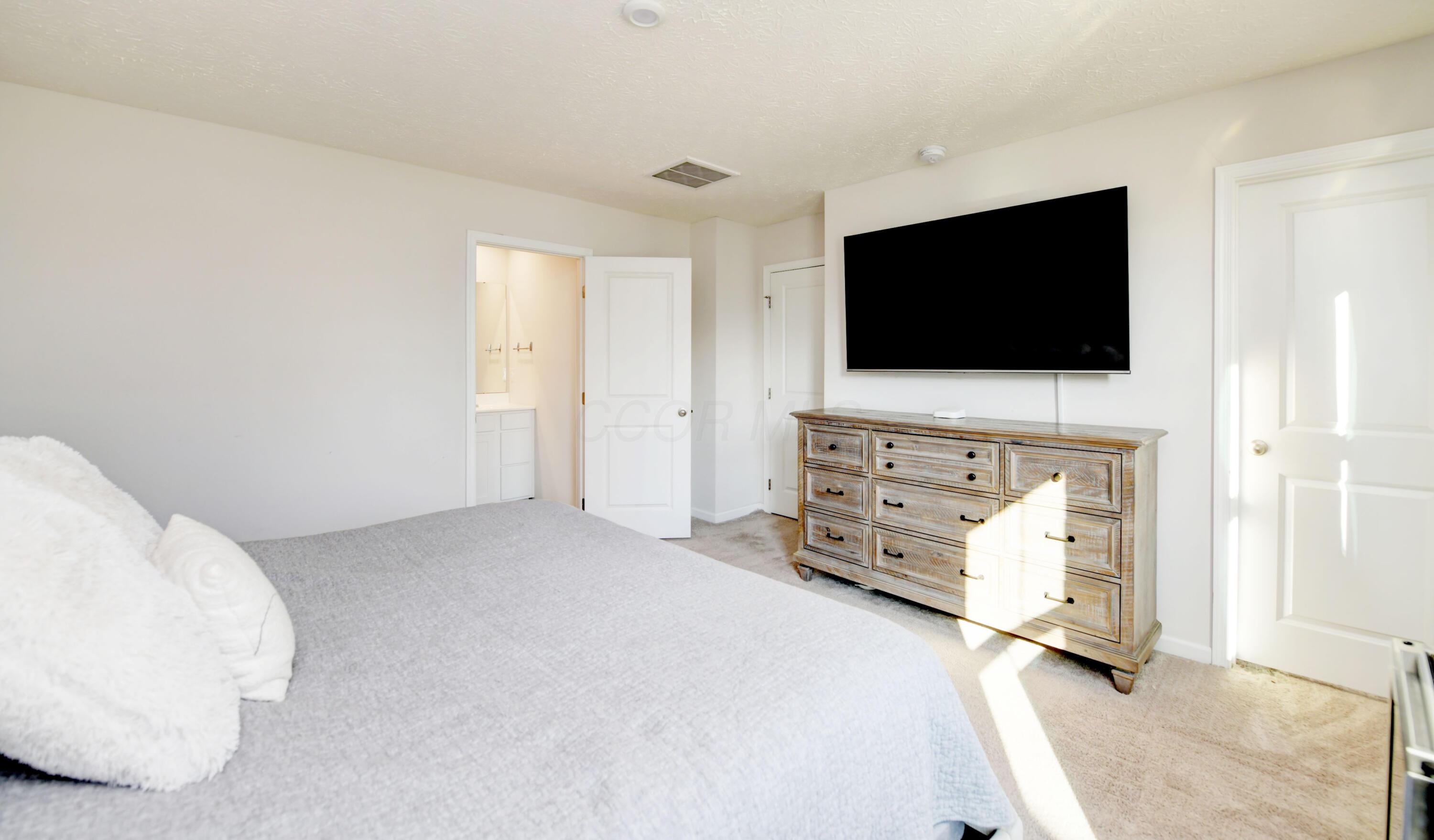 4297 Salt Spring Lane